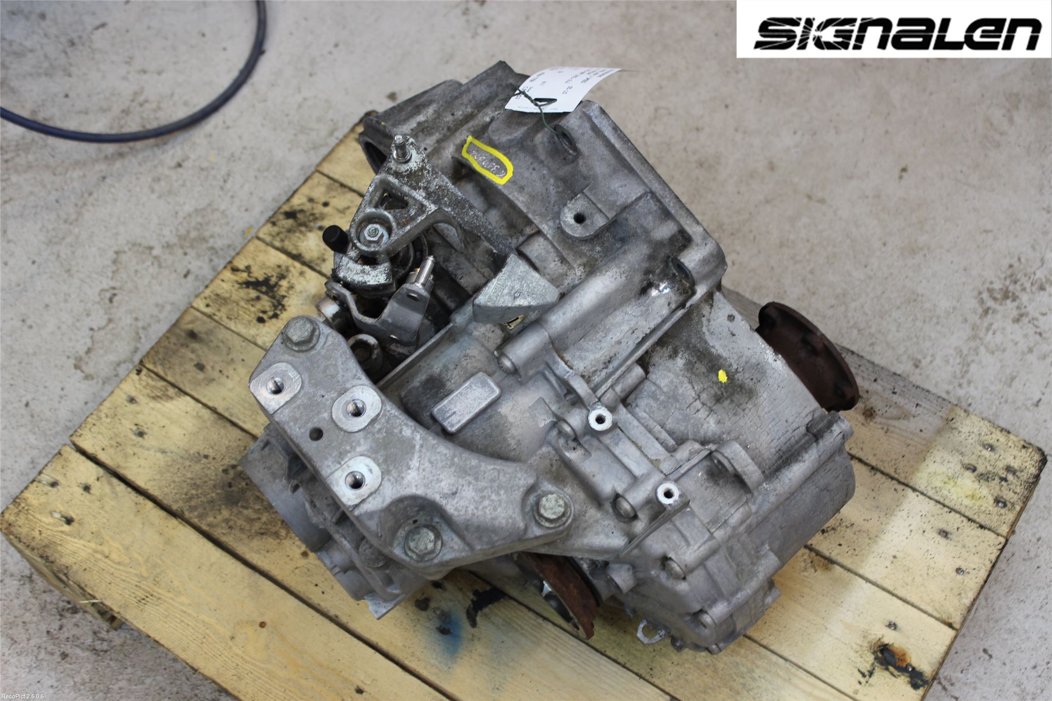 Volkswagen VW PASSAT 05-11 Växellåda Man 6 Vxl