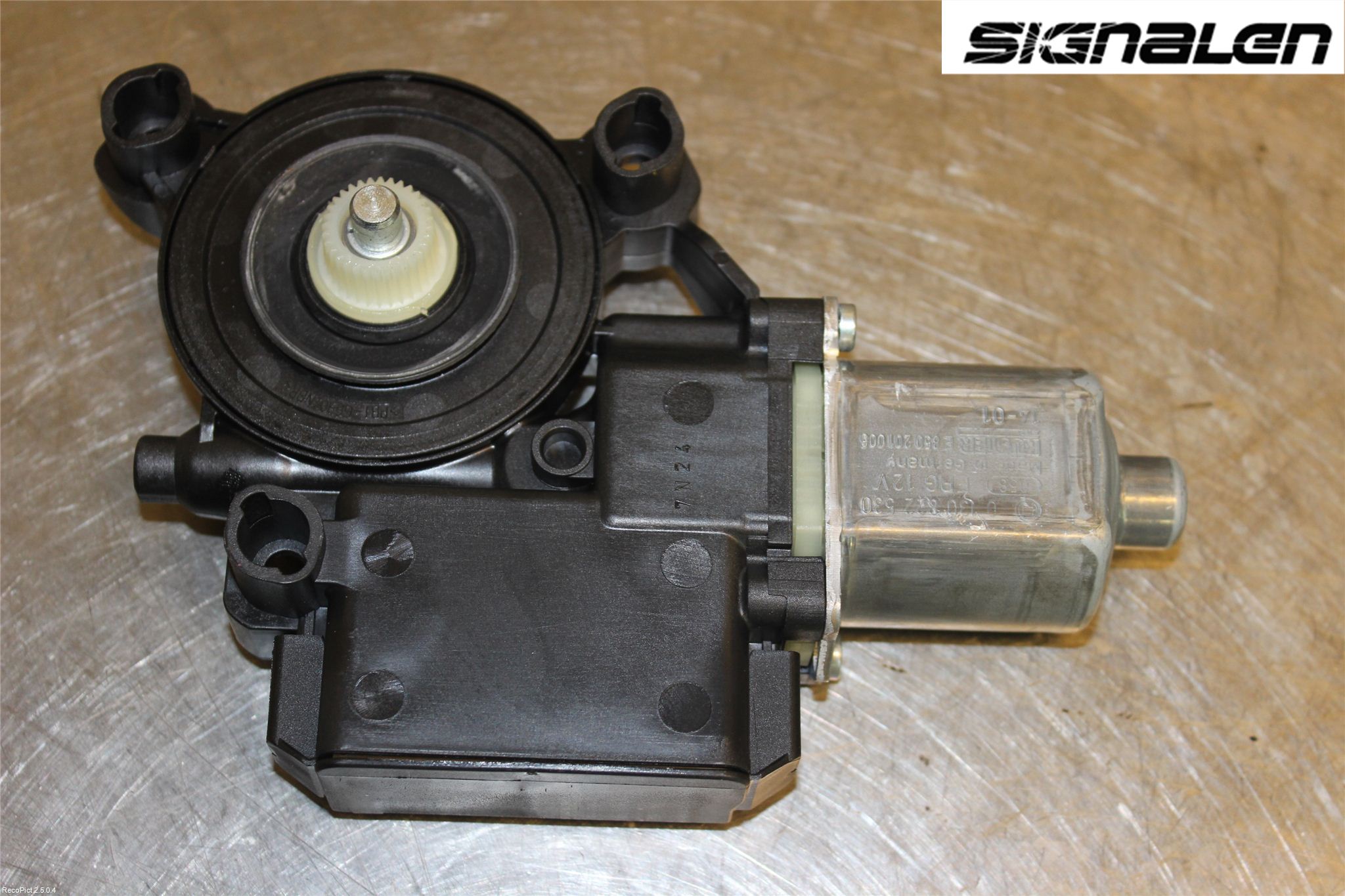 Volkswagen VW POLO 10-17 Fönsterhissmotor