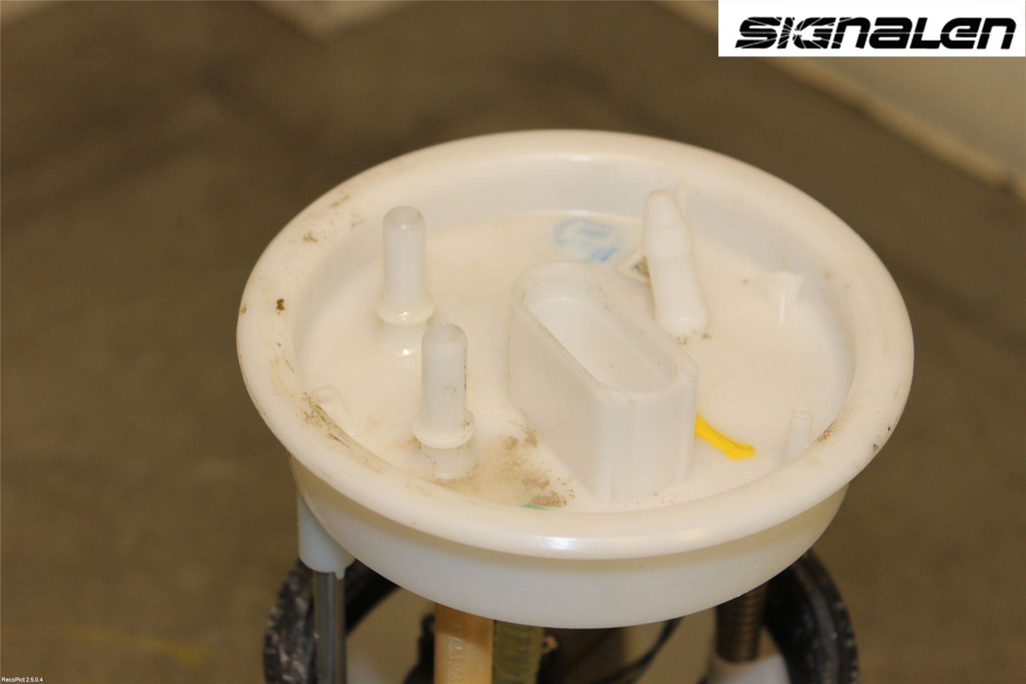 Volkswagen VW POLO 10-17 Bränslepump El