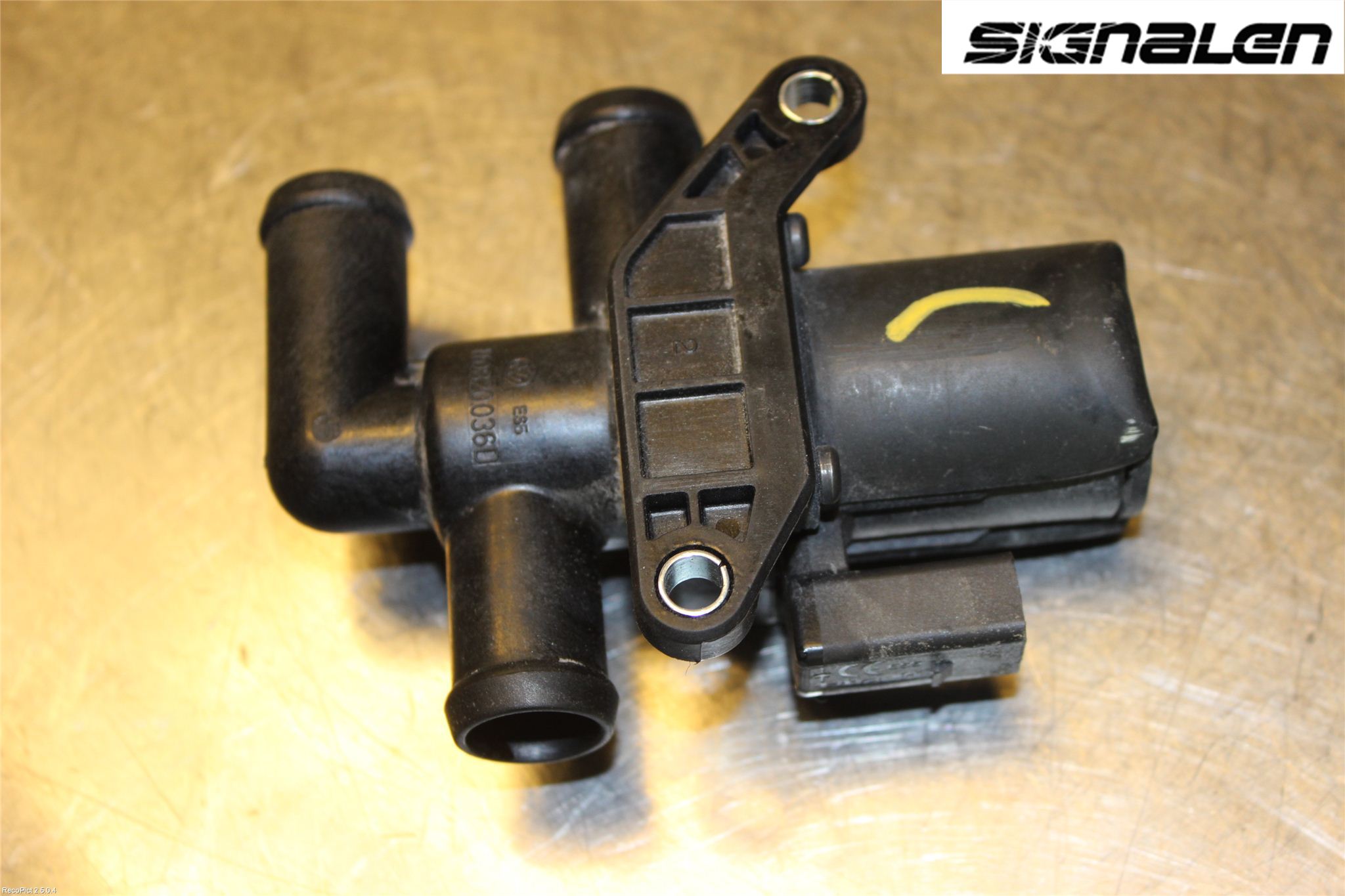 Volkswagen VW AMAROK 2H 10-22 Värme Cirkulationspump