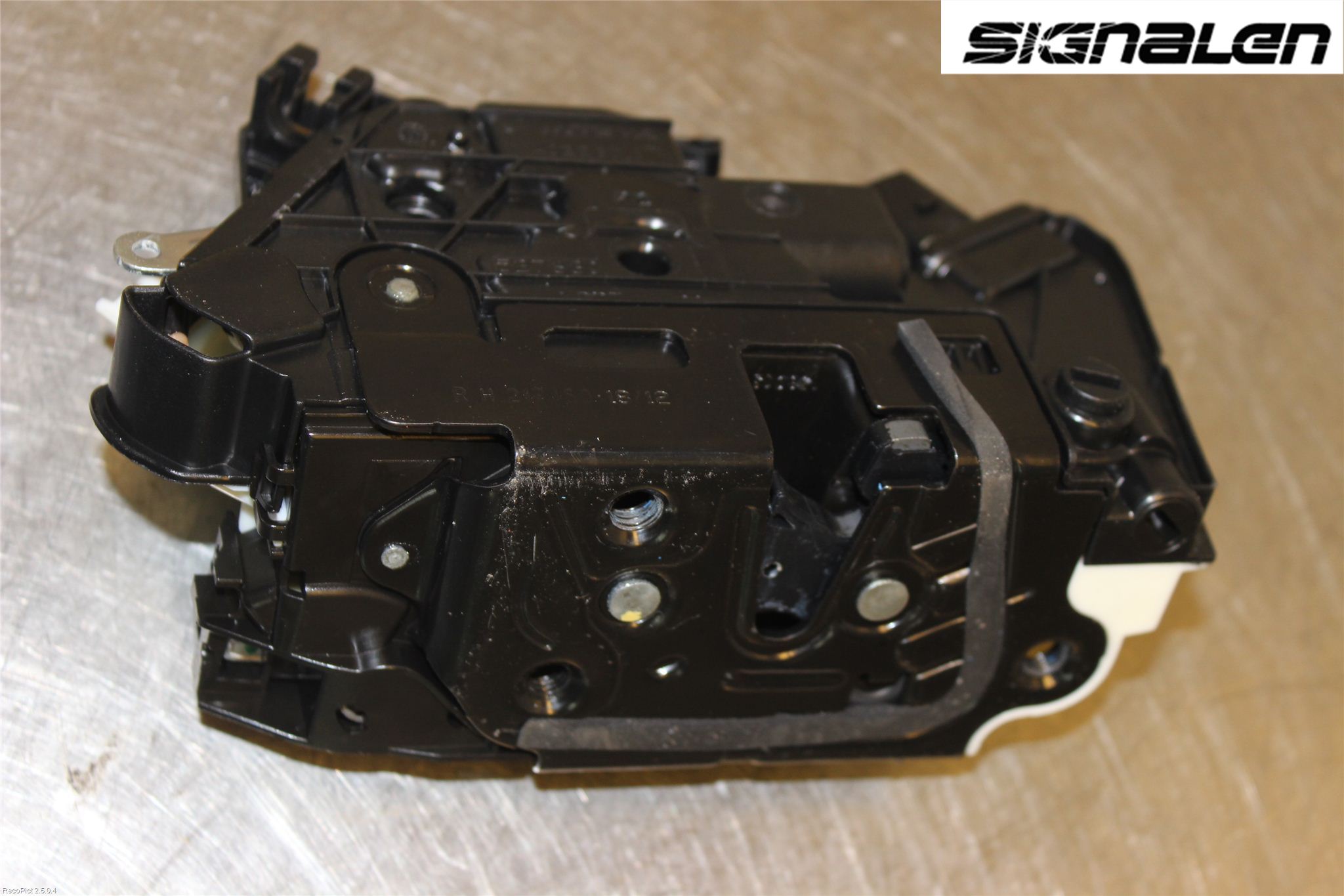 Skoda SUPERB 09-15 Låskista-Dörrlås