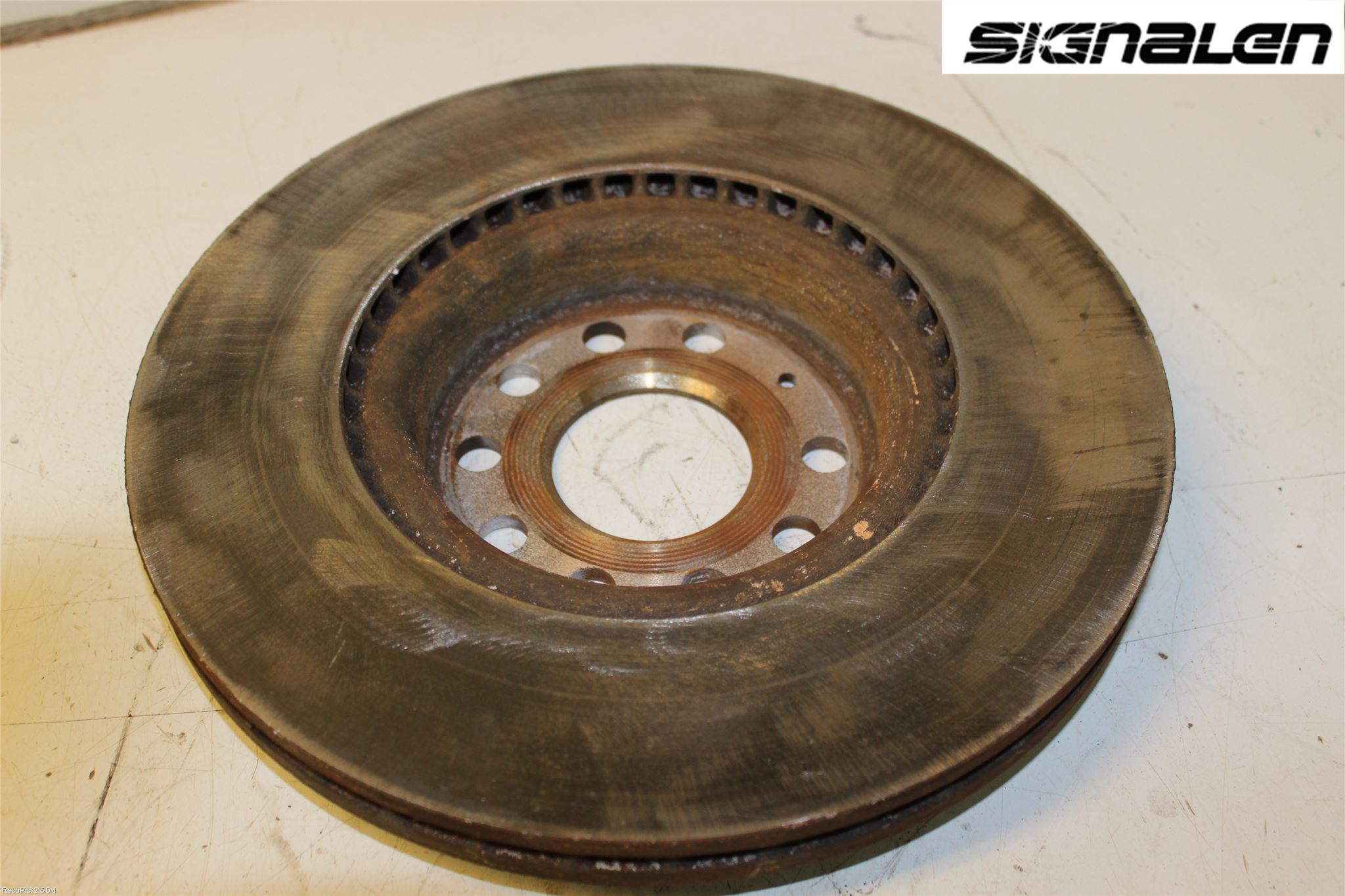 Volkswagen VW PASSAT 11-14 Bromsskiva Fram