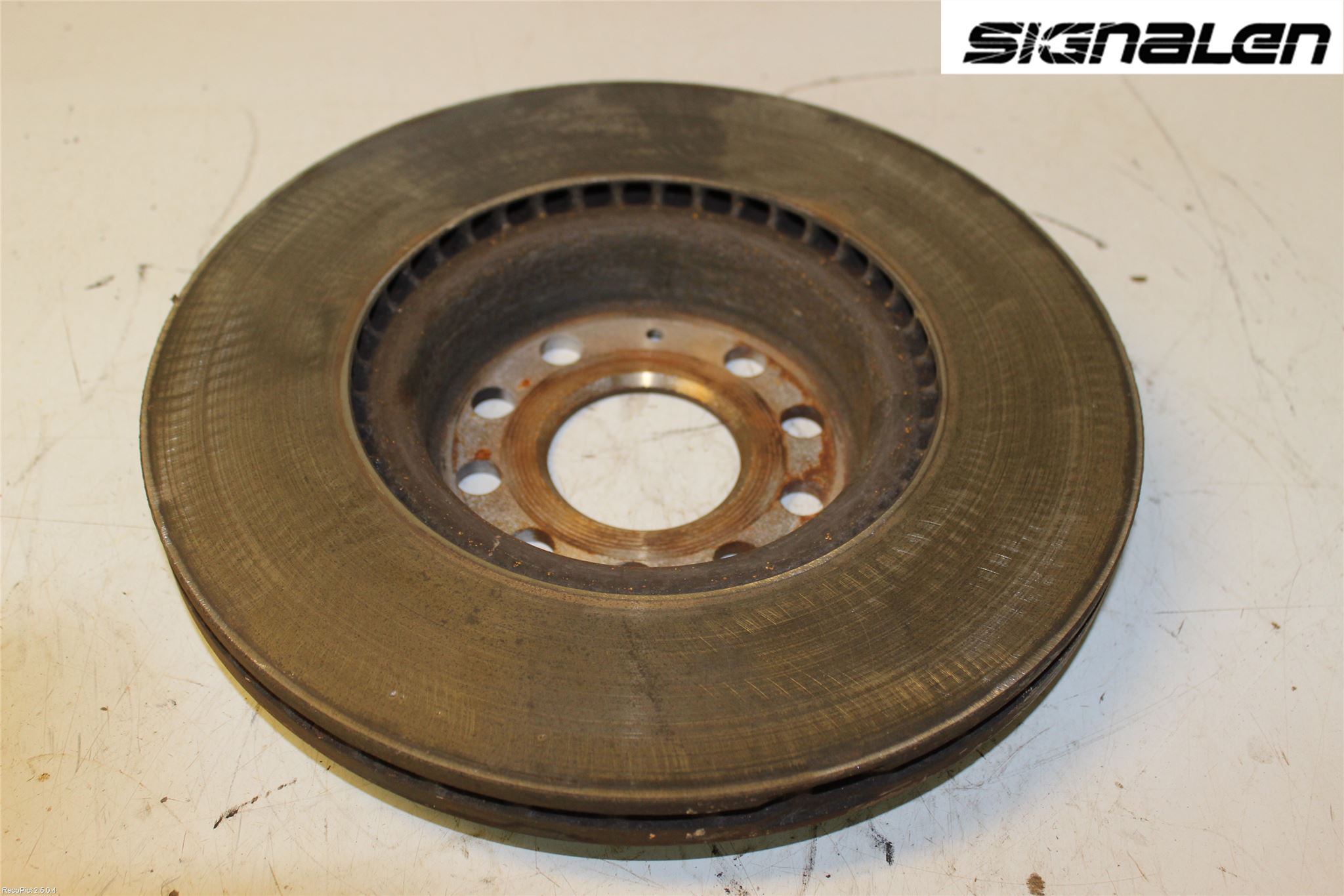 Volkswagen VW PASSAT 11-14 Bromsskiva Fram