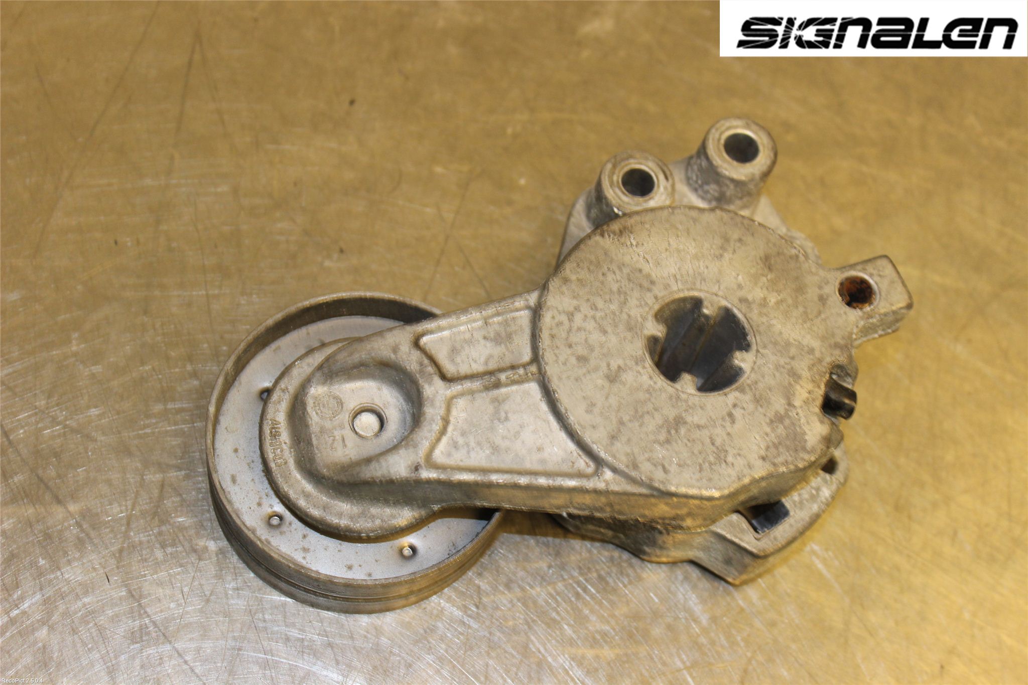 Volkswagen VW PASSAT 11-14 Remspännare