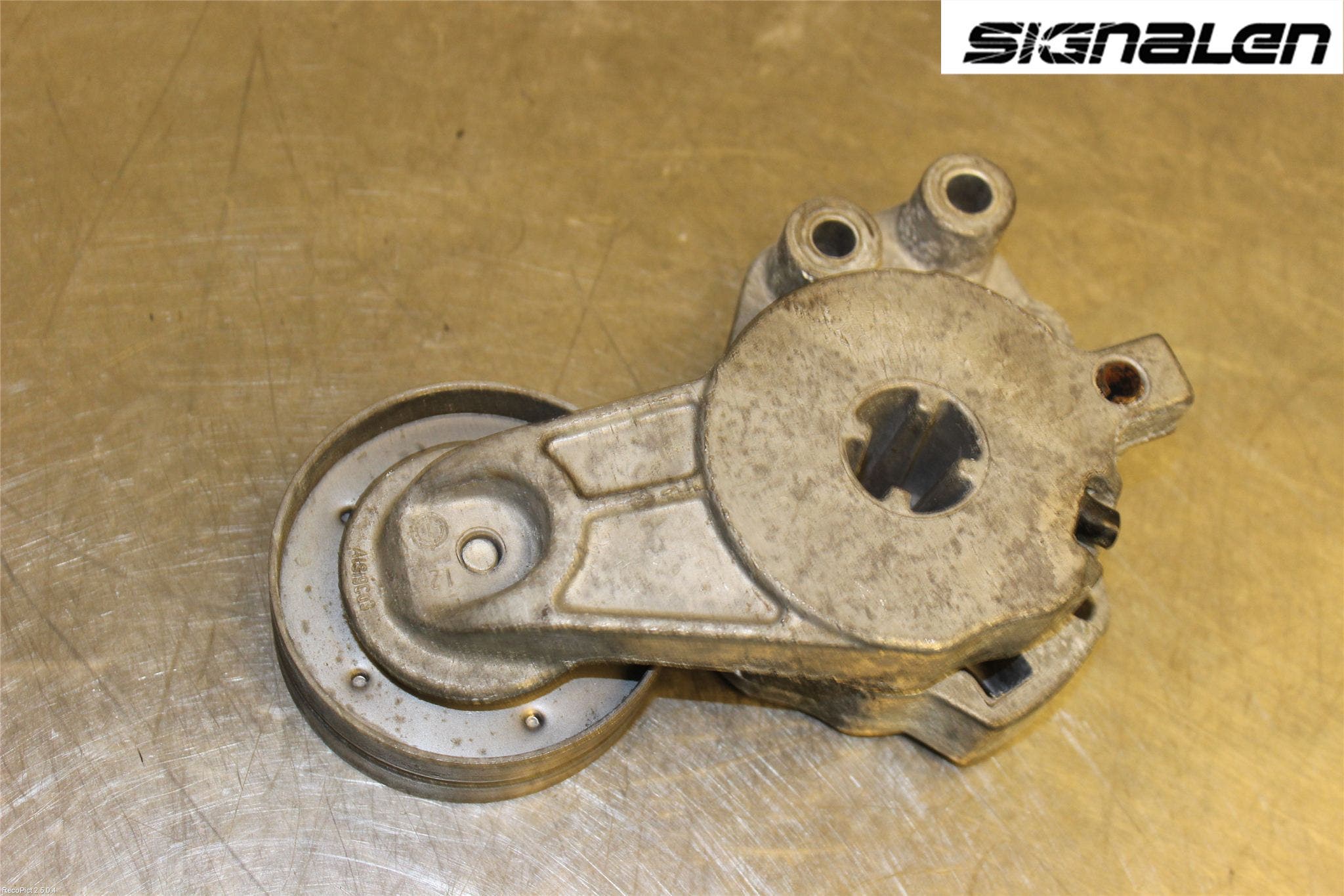 Volkswagen VW PASSAT 11-14 Remspännare