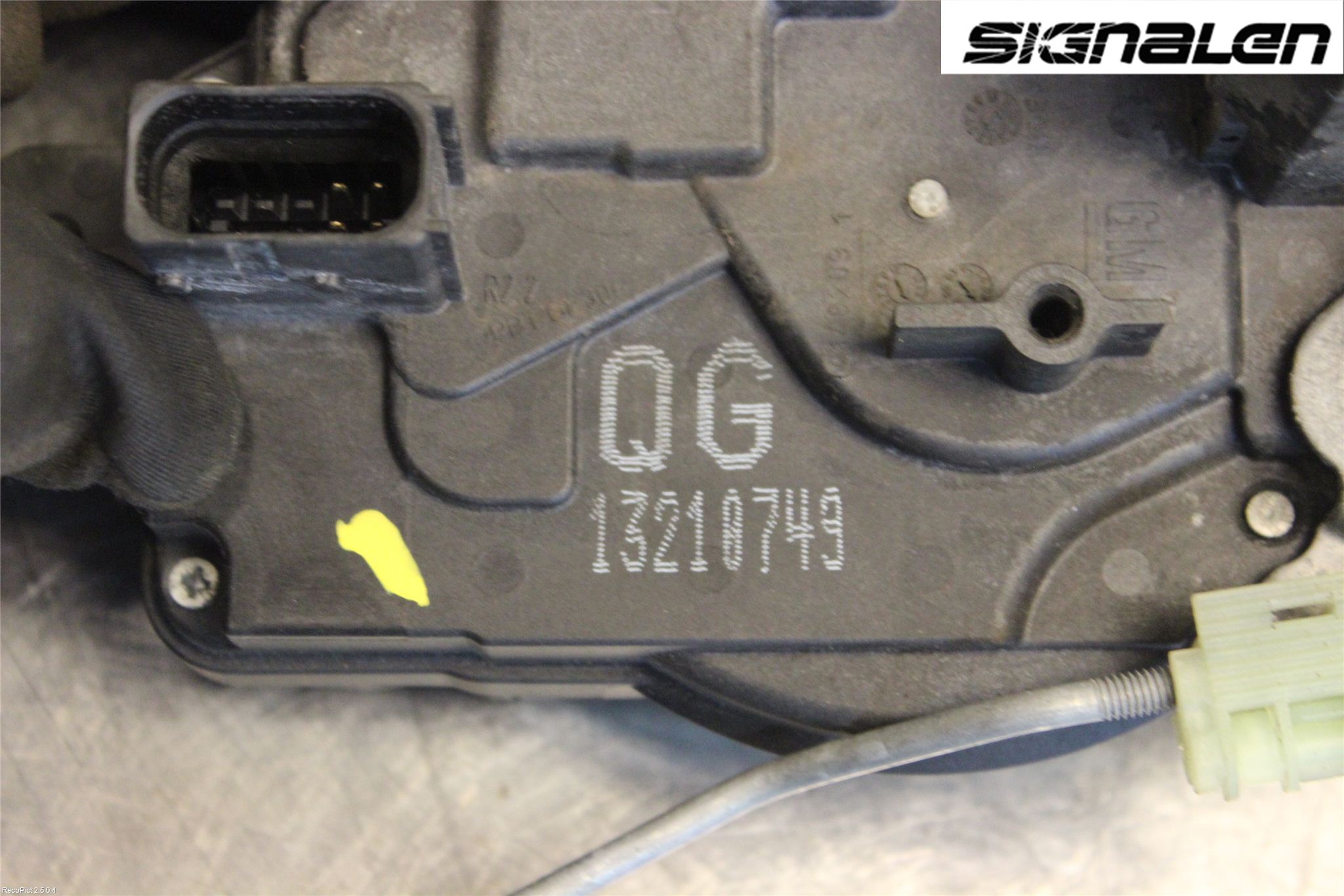 Opel ASTRA H 04-12 Låskista-Dörrlås