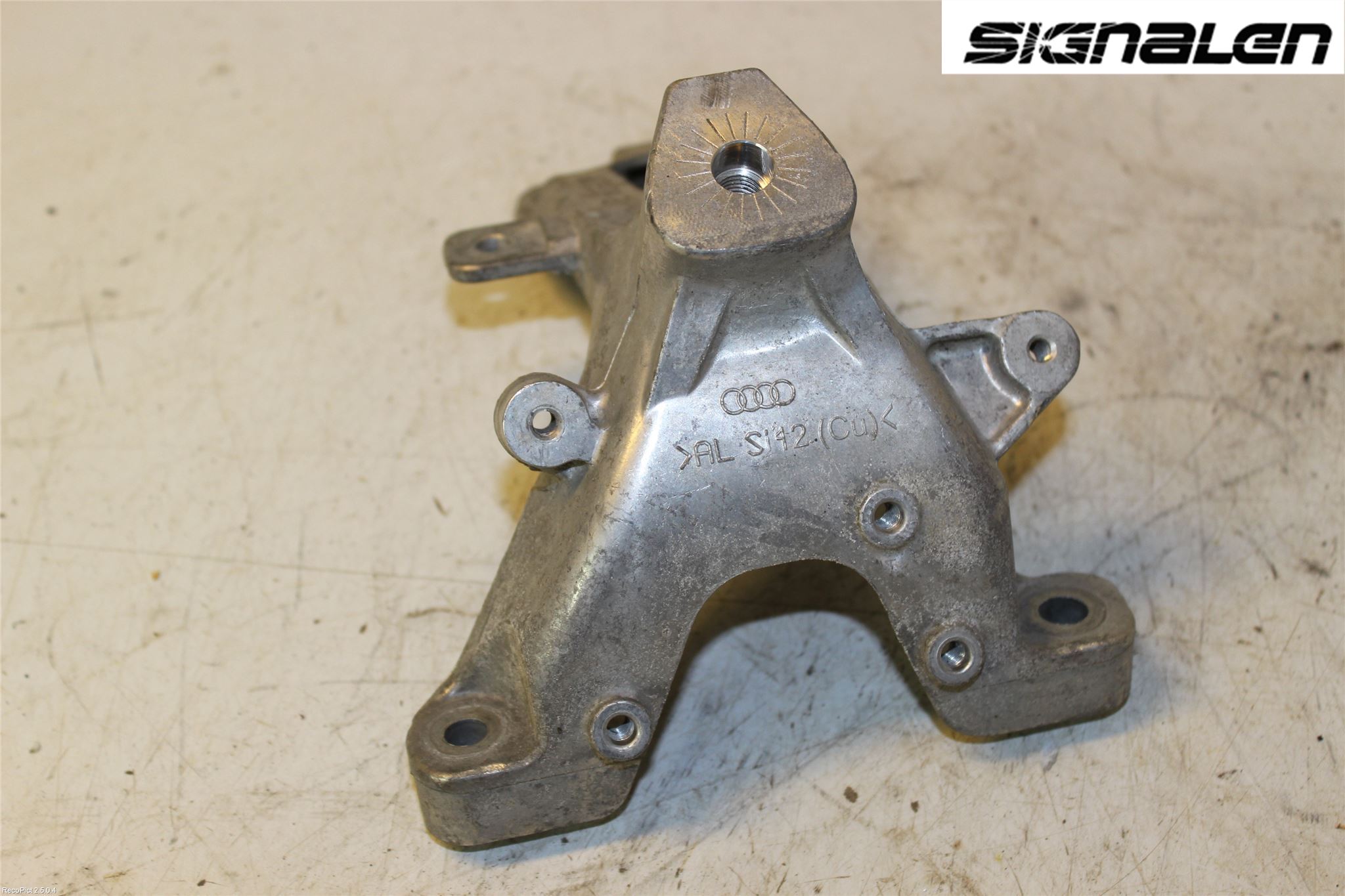 Audi A6/S6 4G 11-18 Motorfäste