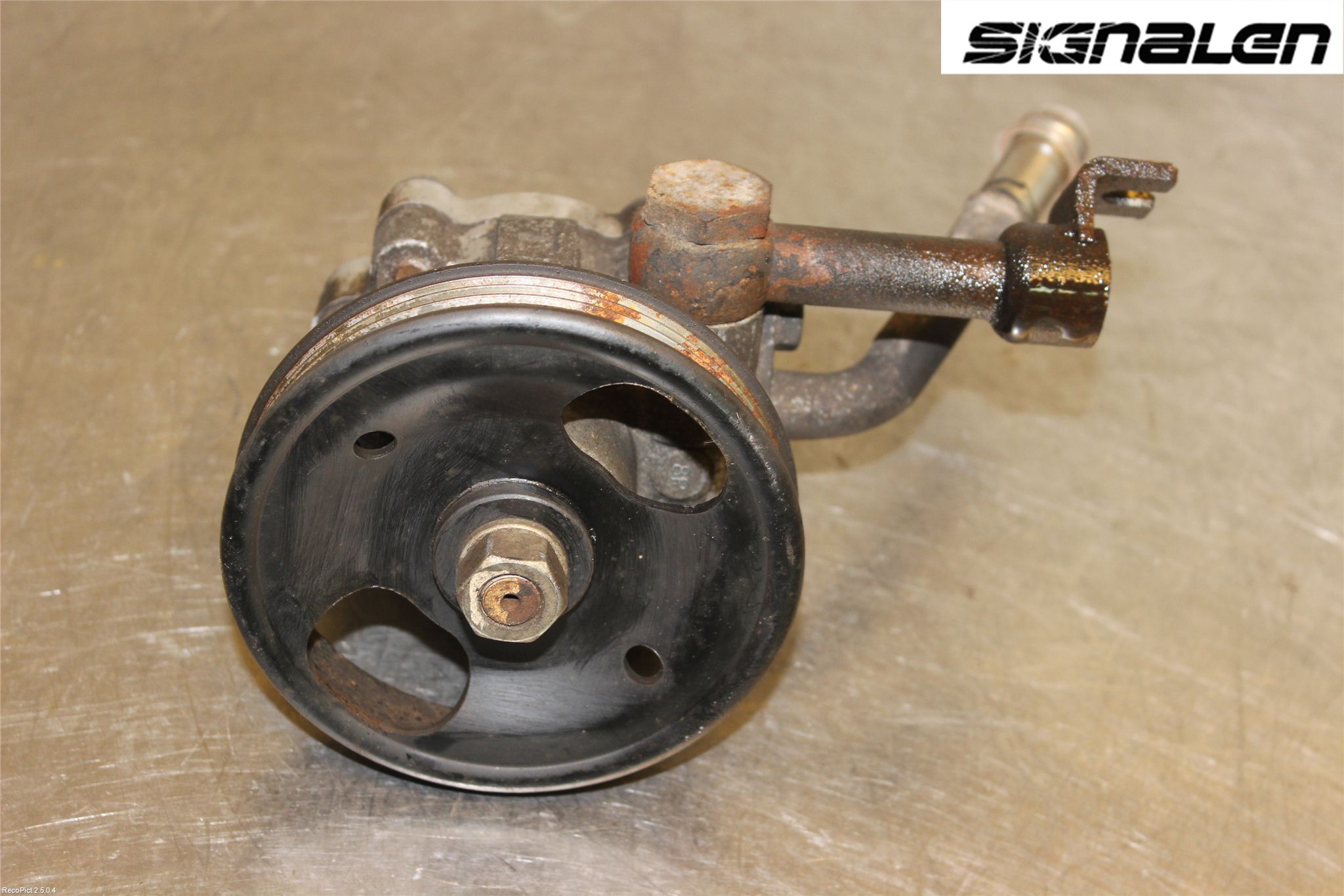 Nissan NAVARA 05-16 Styrservopump