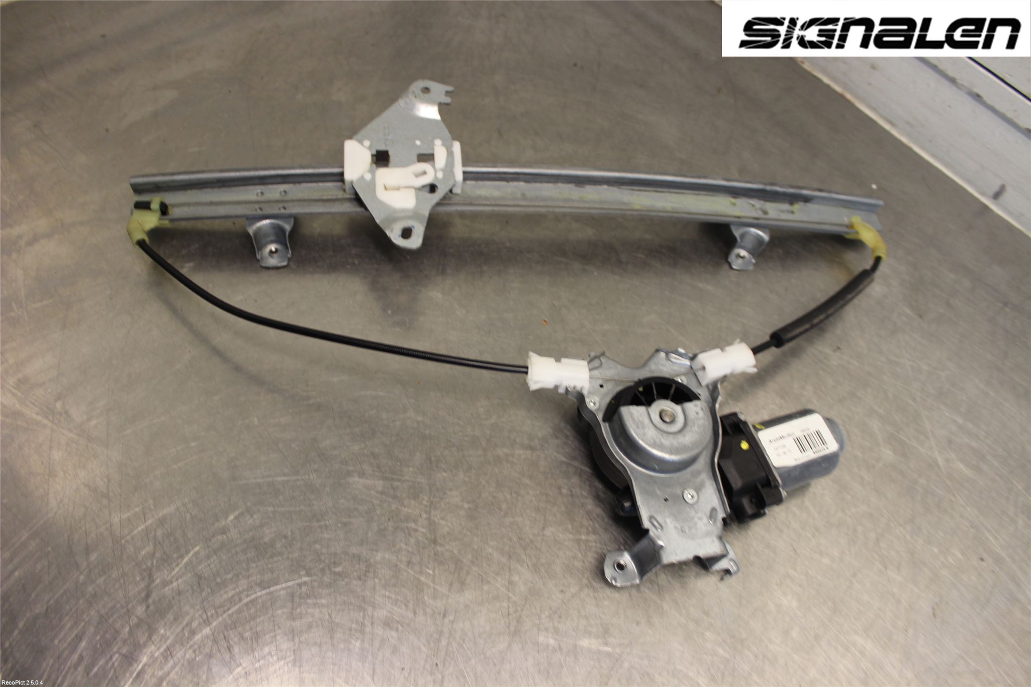 Nissan NOTE E11 06-14 Fönsterhiss El Kompl