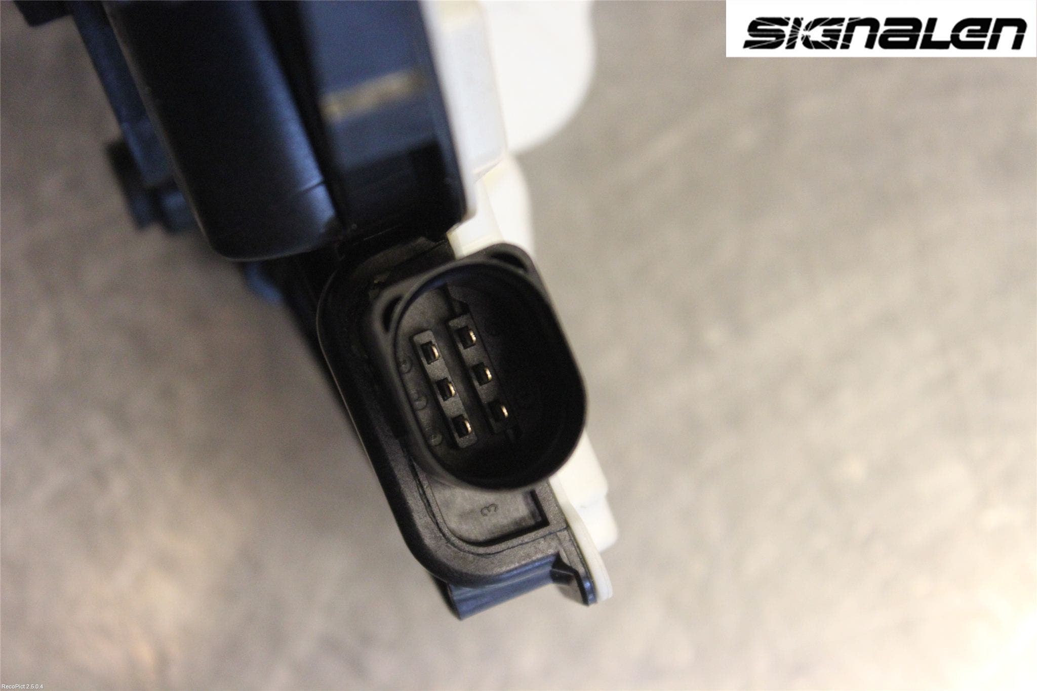 Skoda FABIA 07-14 Låskista-Dörrlås