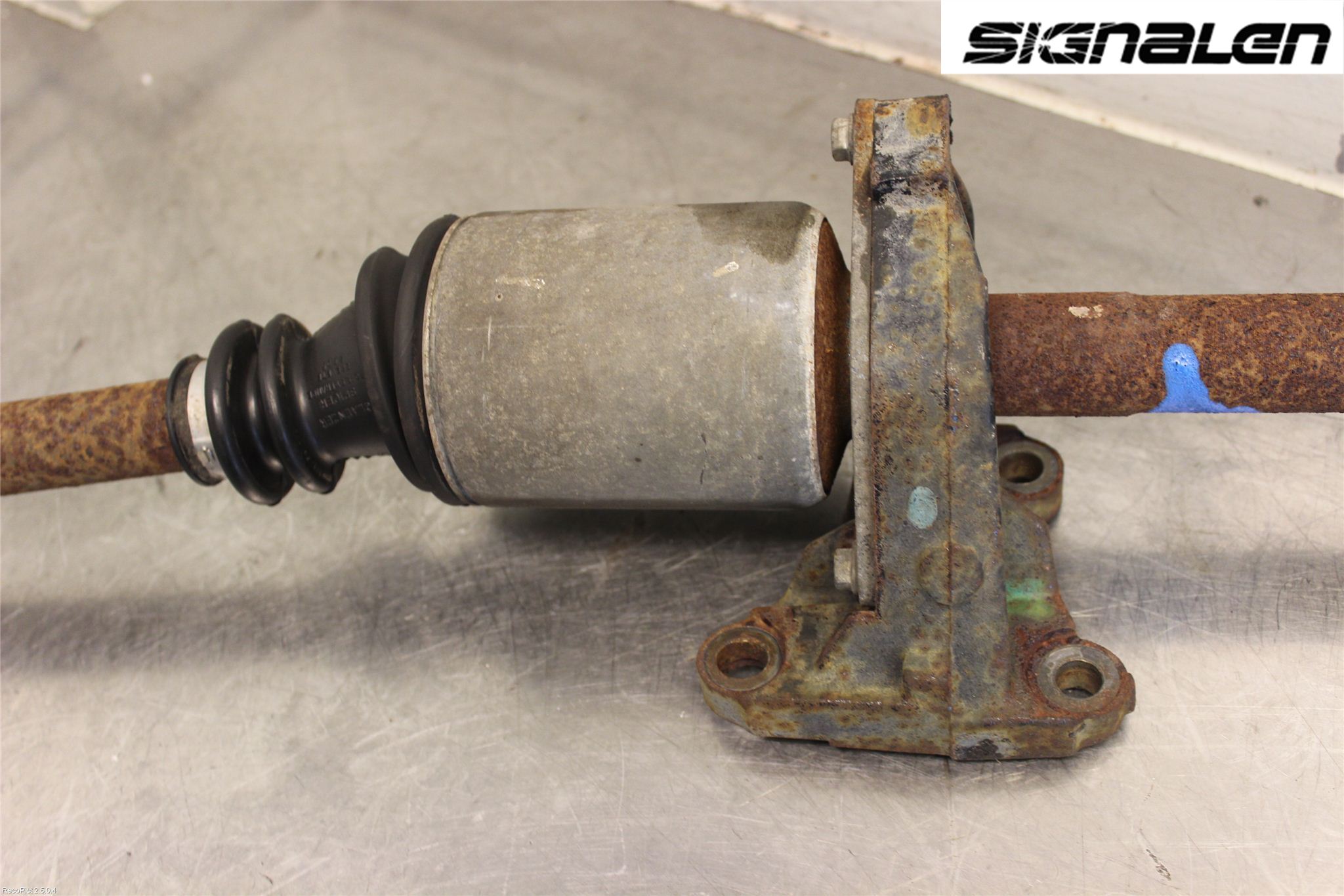Opel VIVARO 01-14 Drivaxel Fram Höger