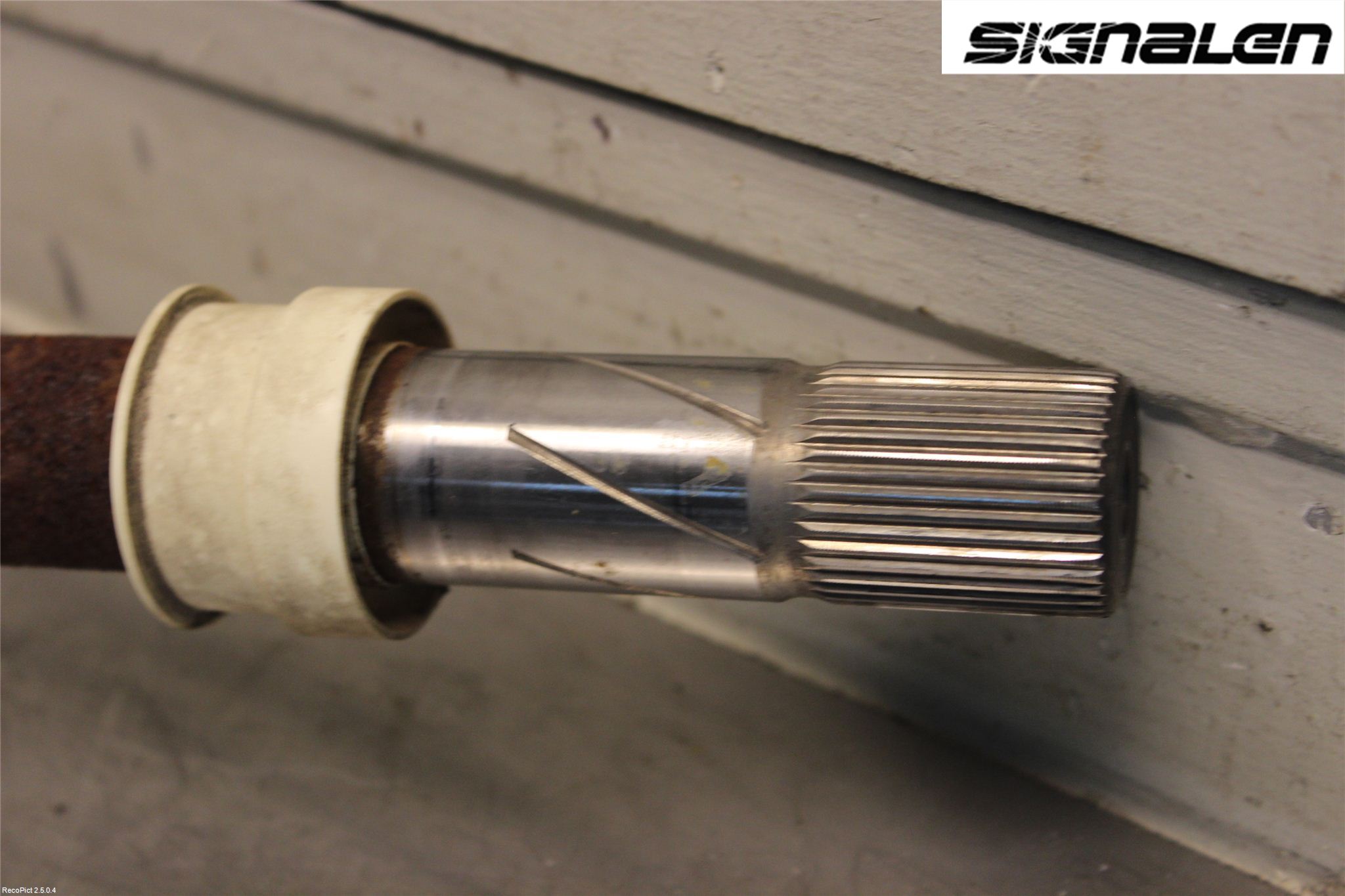 Opel VIVARO 01-14 Drivaxel Fram Höger