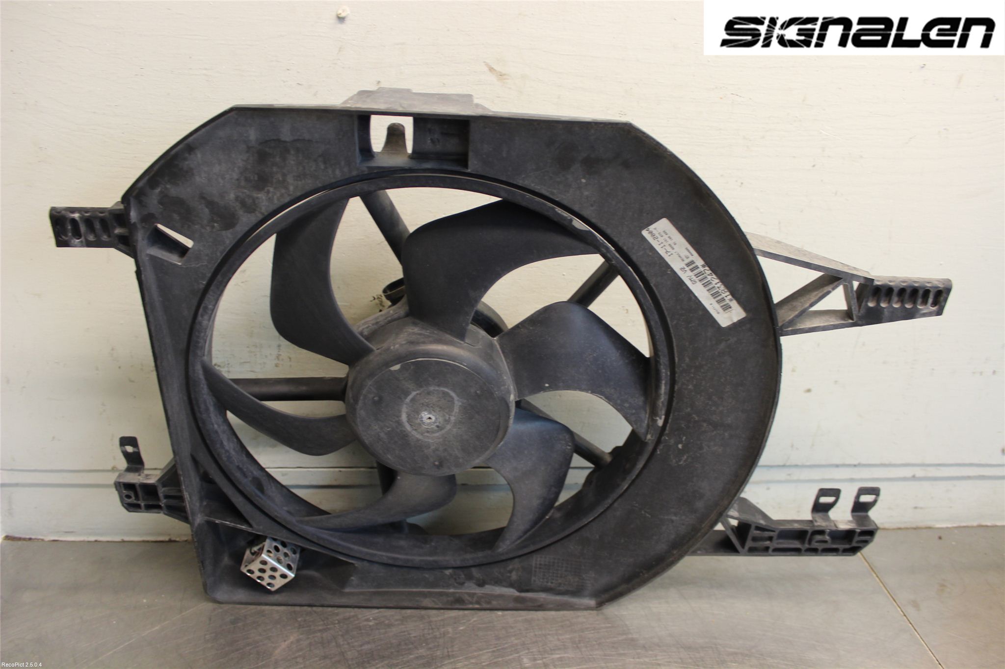 Opel VIVARO 01-14 Kylfläkt El