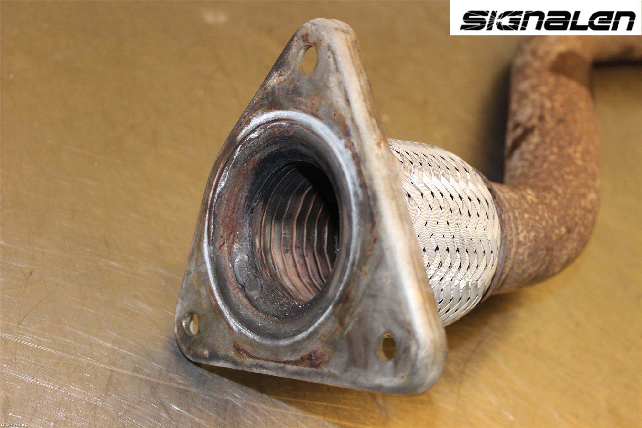 Renault TRAFIC   02-14 Avgas Främre Rör