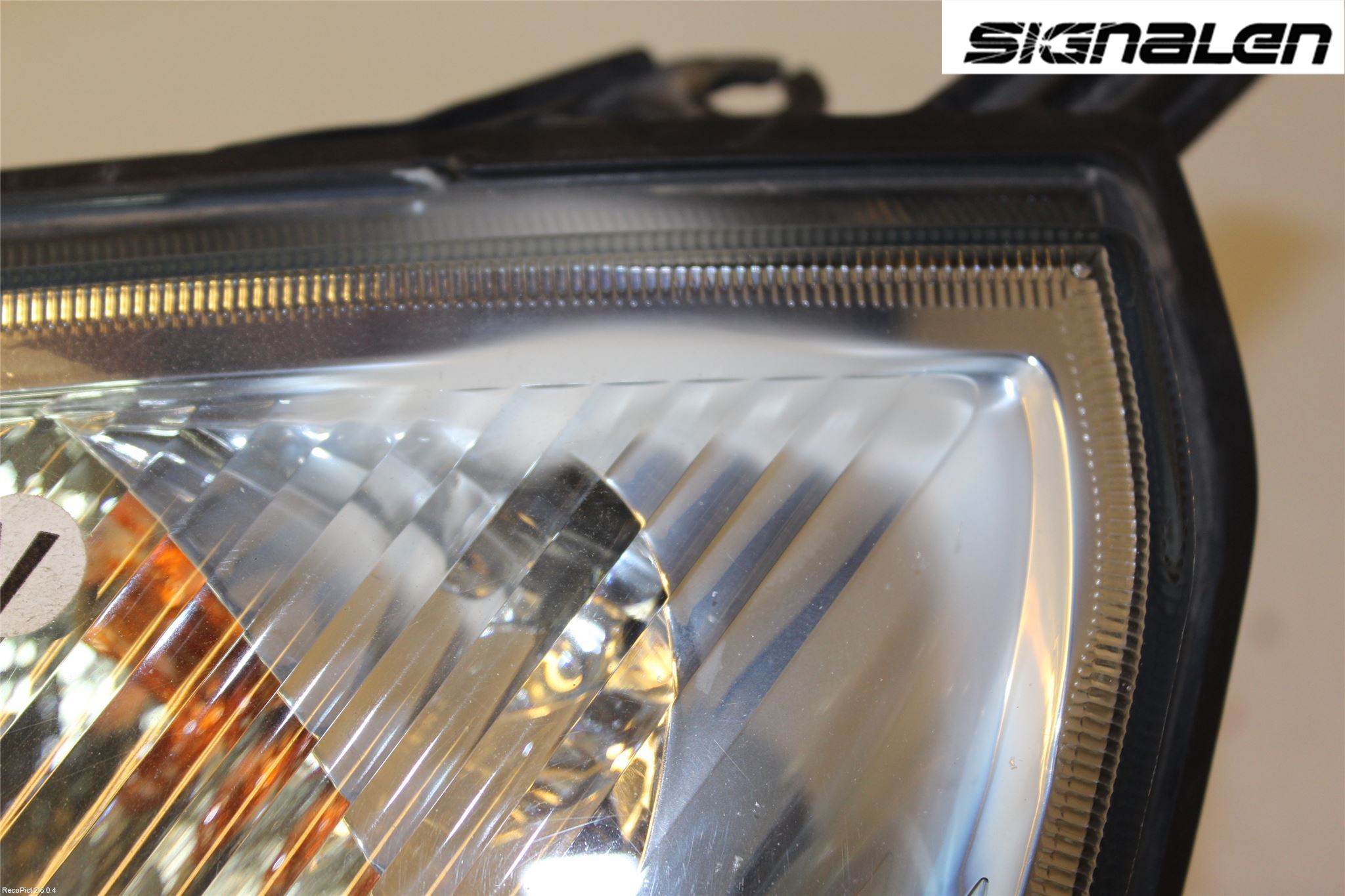 Ford FIESTA     02-05 Strålkastare Vänster