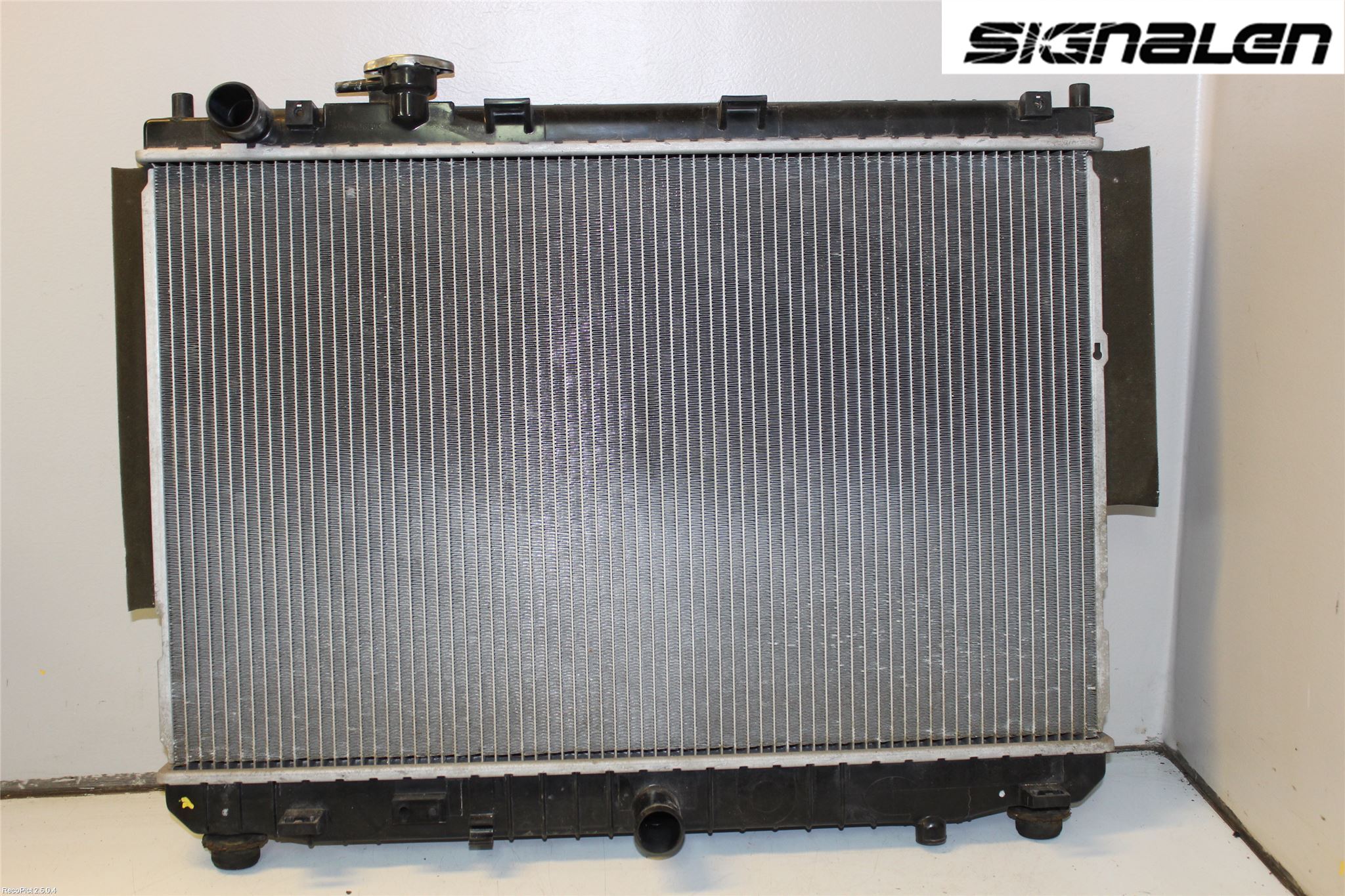 Kia CARENS I  03-06 Kylare Man