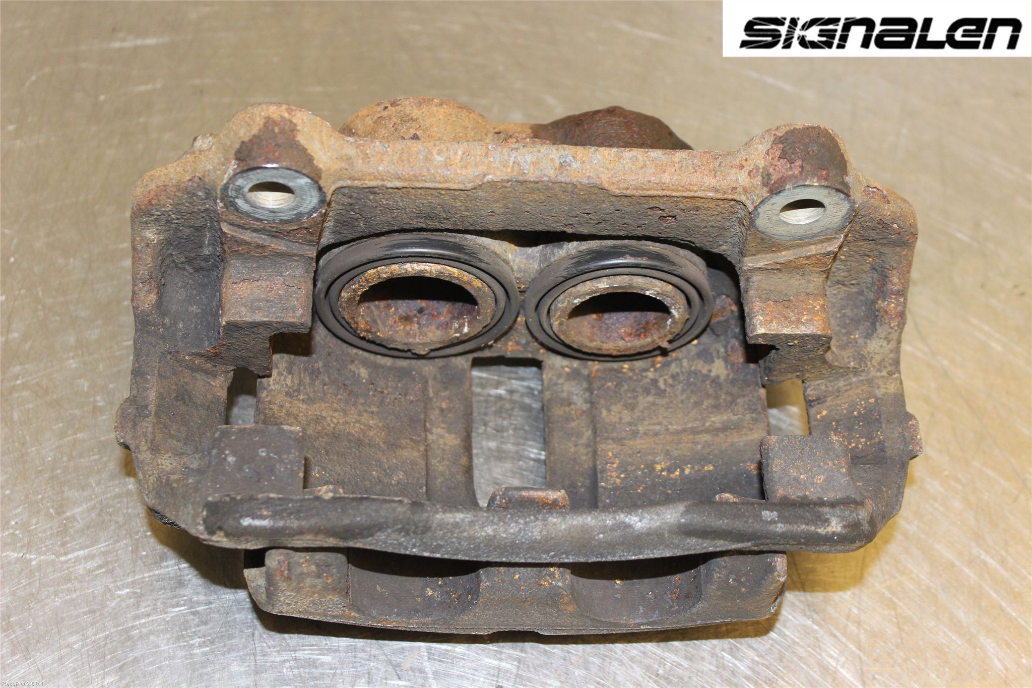 Opel VIVARO 01-14 Bromsok Fram Höger