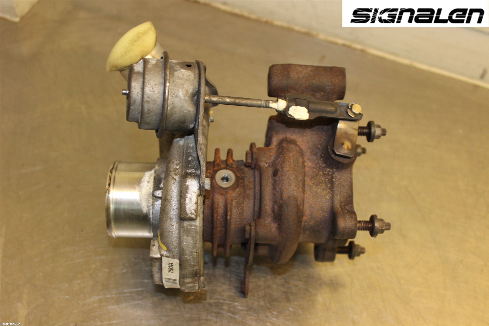 Opel VIVARO 01-14 Turboaggregat