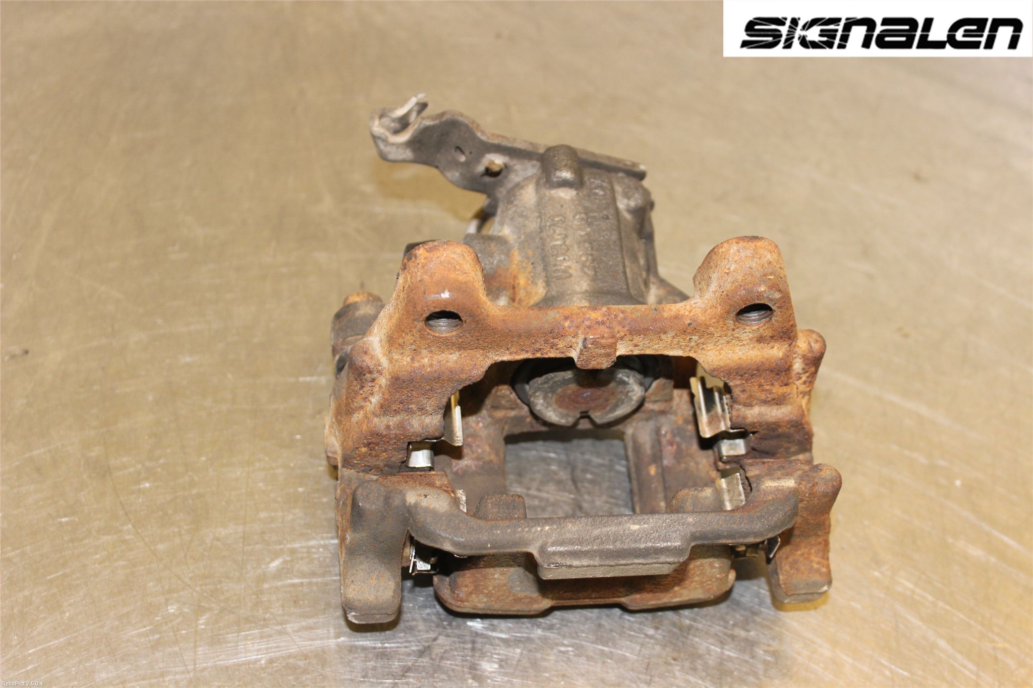 Volkswagen VW TOURAN 03-10 Bromsok Bak Vänster