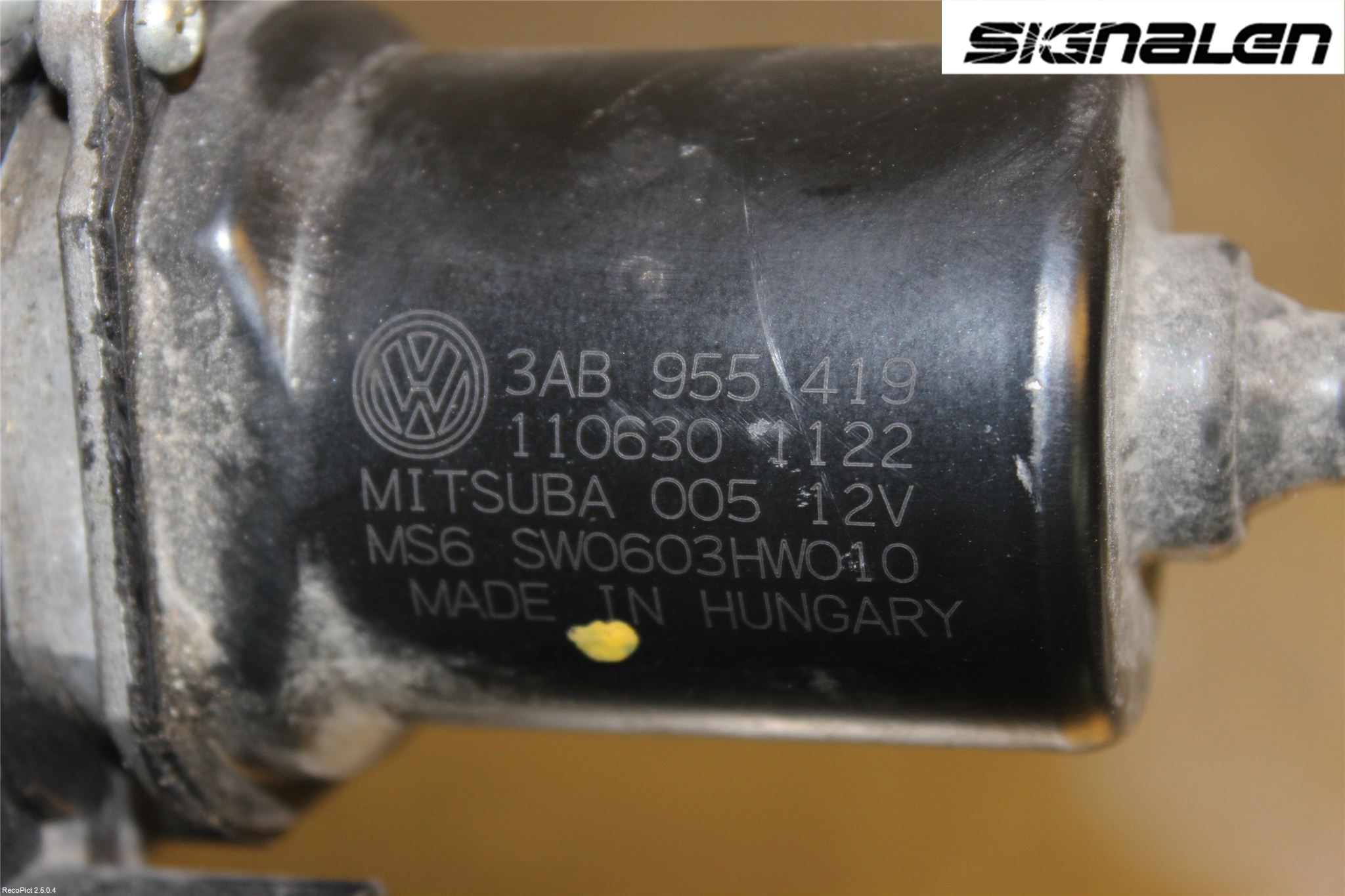Volkswagen VW PASSAT 11-14 Torkarmotor Vindruta