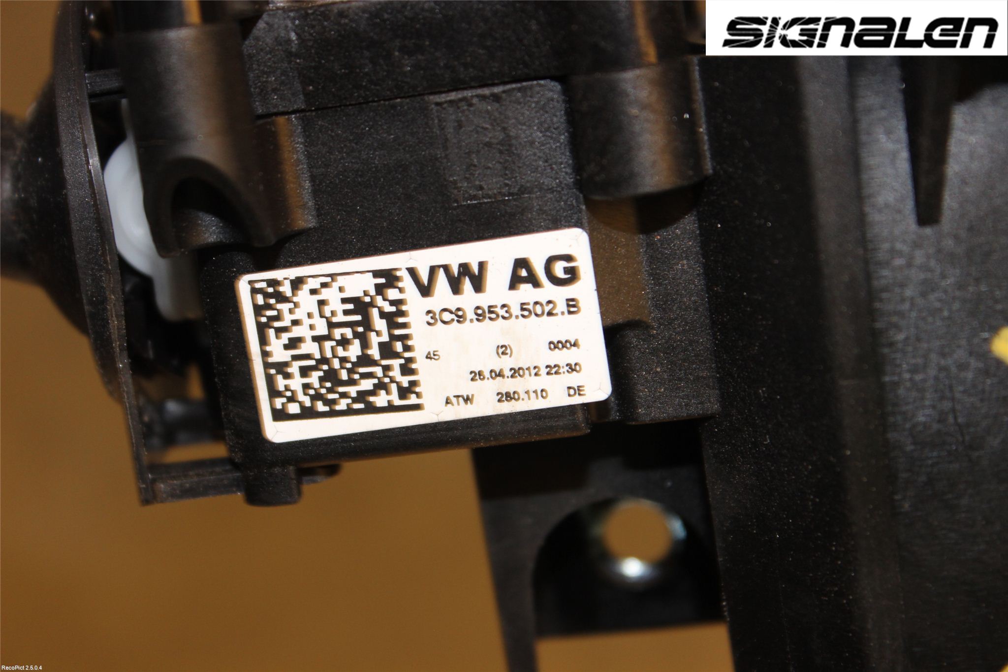 Volkswagen VW PASSAT 11-14 Spakcentral