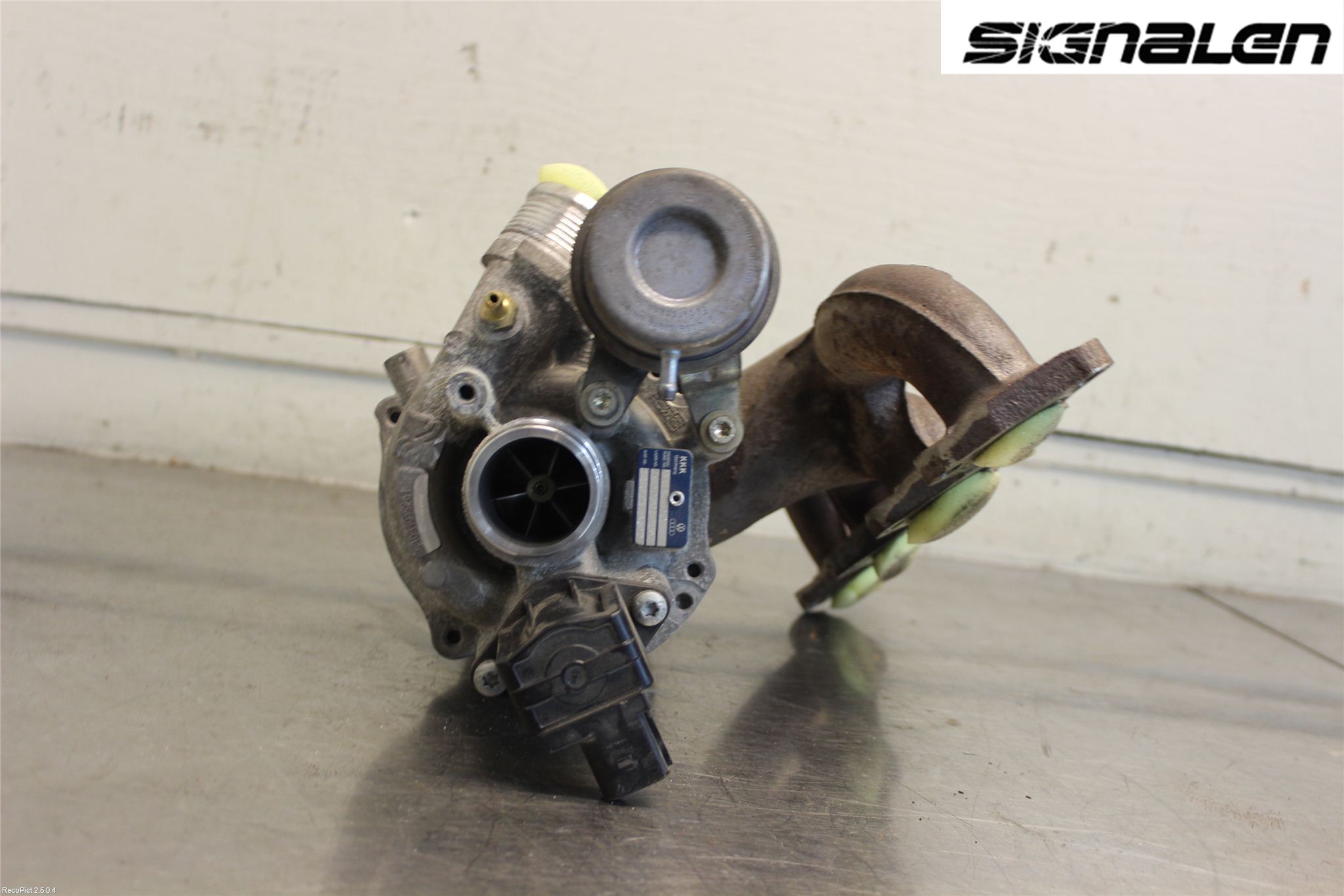 Volkswagen VW PASSAT 11-14 Turboaggregat