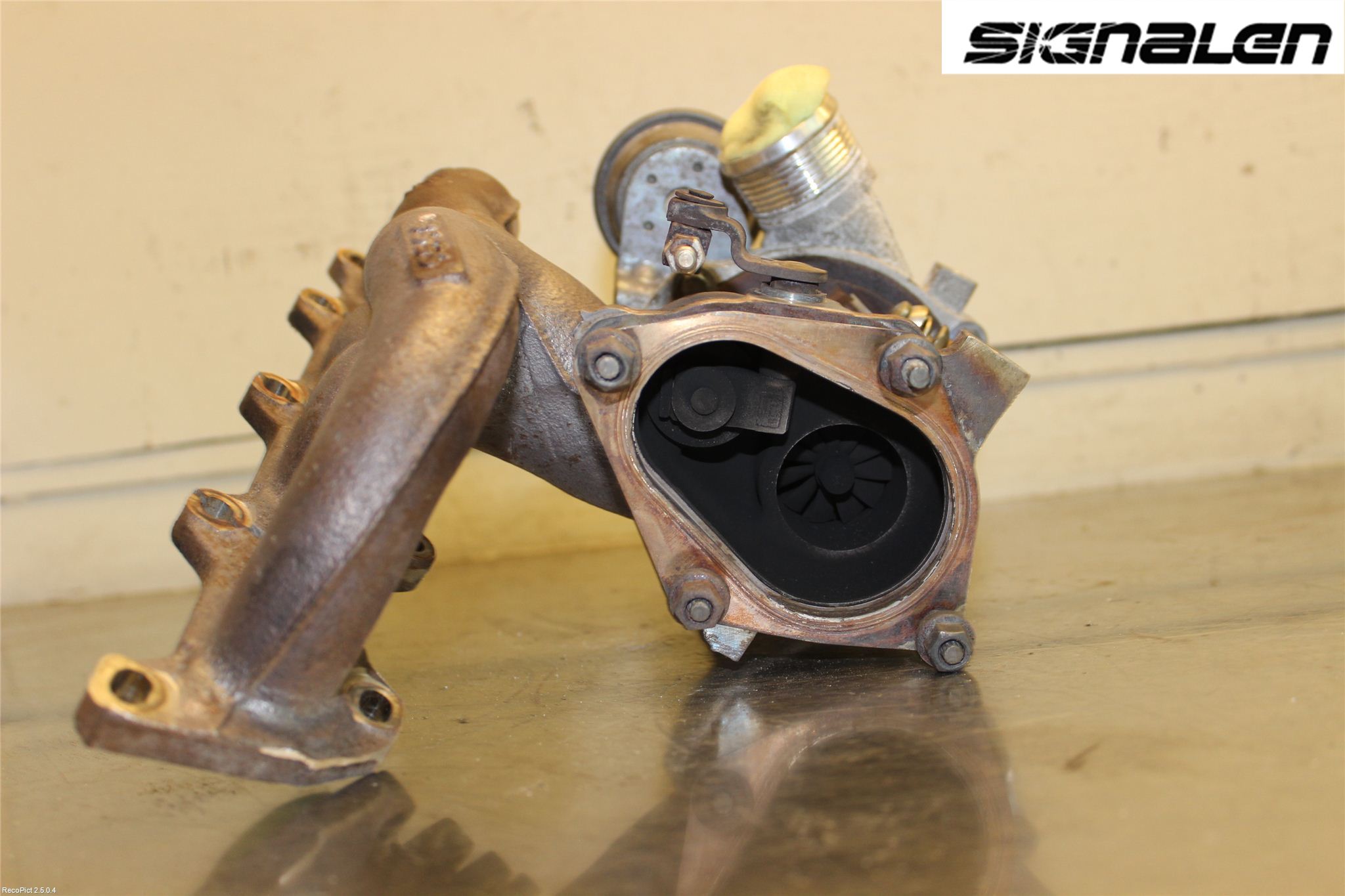 Volkswagen VW PASSAT 11-14 Turboaggregat