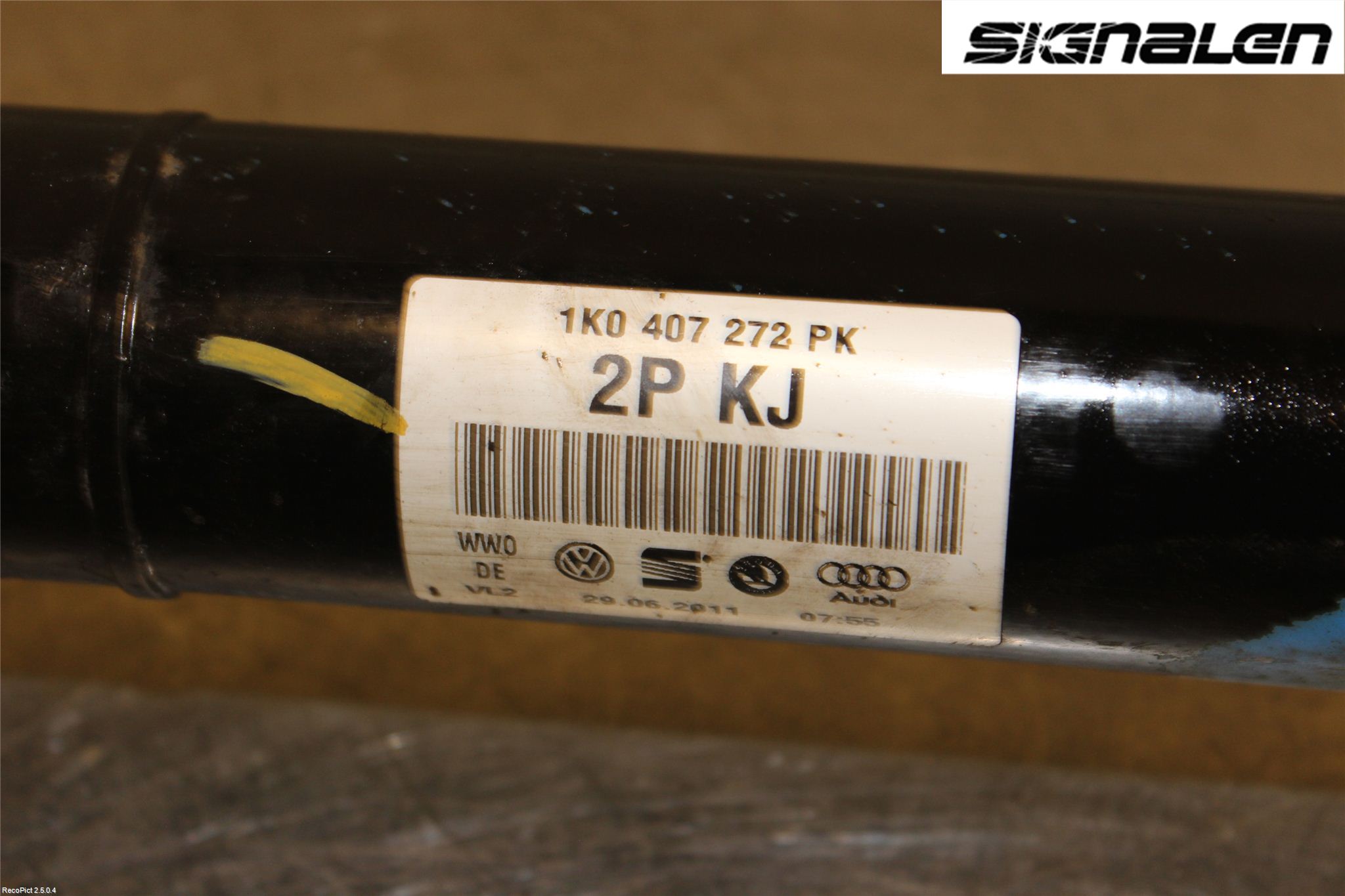 Volkswagen VW PASSAT 11-14 Drivaxel Fram Höger