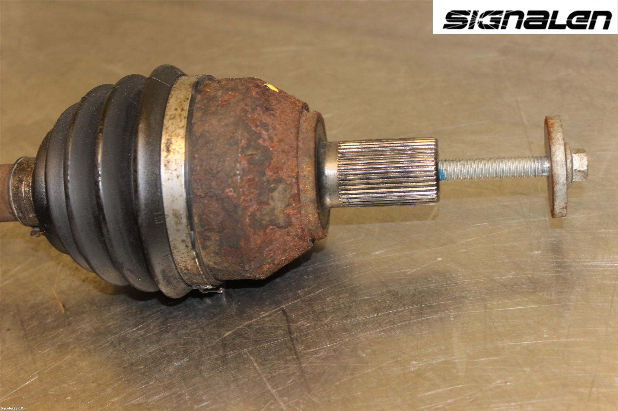 Ford MONDEO 07-15 Drivaxel Fram Vänster