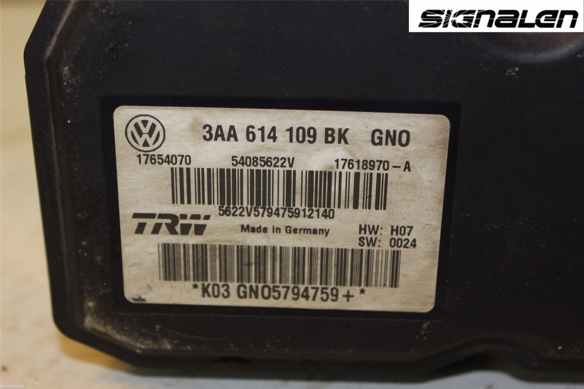 Volkswagen VW PASSAT 11-14 Abs Hydraulaggregat