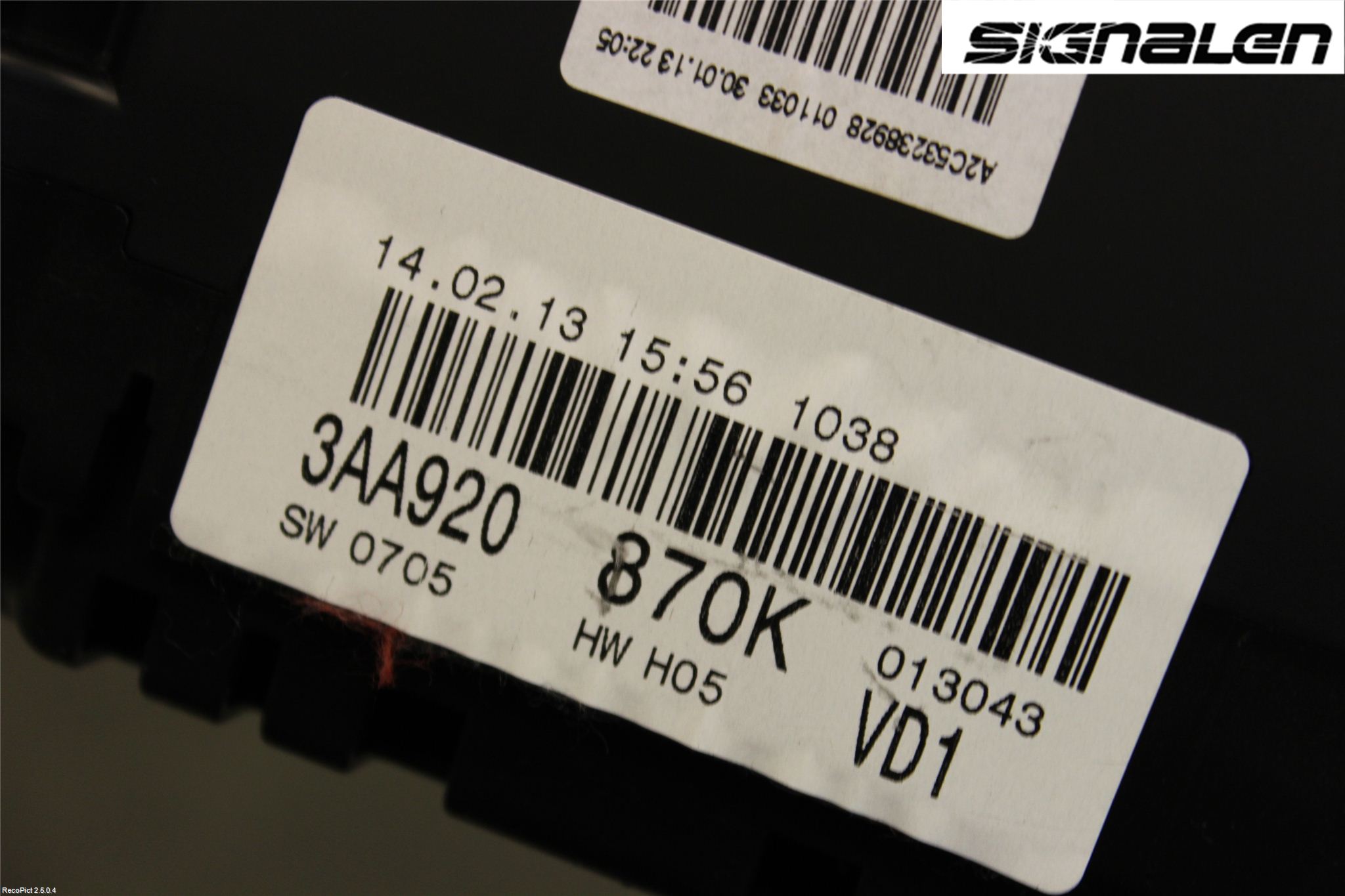 Volkswagen VW PASSAT 11-14 Instrument Komb