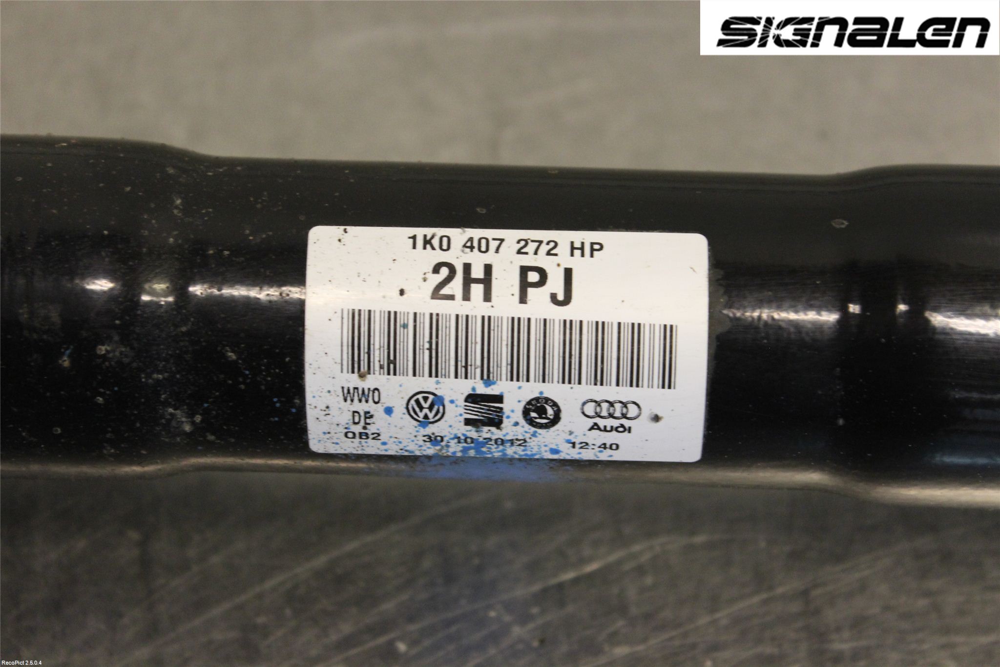 Volkswagen VW PASSAT 11-14 Drivaxel Fram Höger