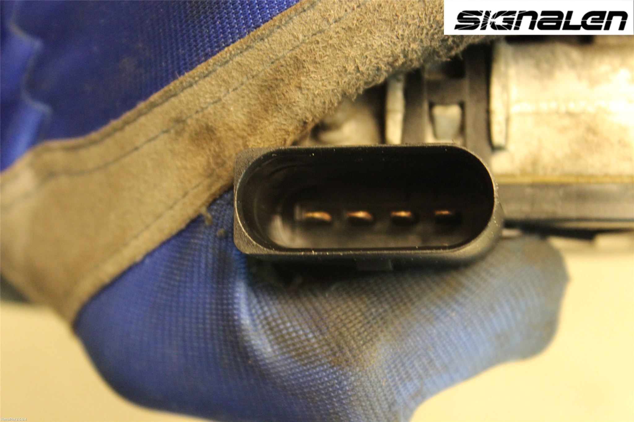 Ford FOCUS     04-07 Torkarmotor Vindruta