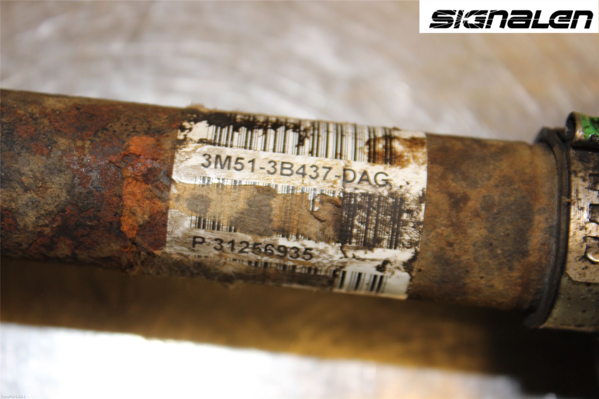 Ford FOCUS 08-11 Drivaxel Fram Vänster