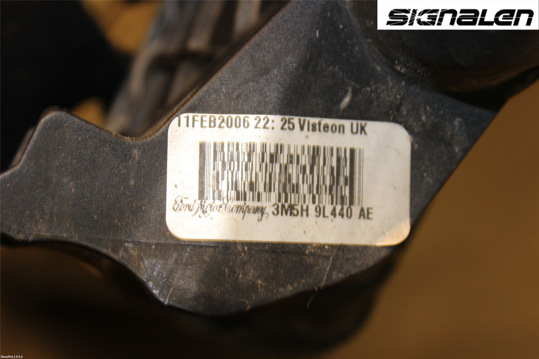 Ford FOCUS     04-07 Laddluft-Intercooler Kyl