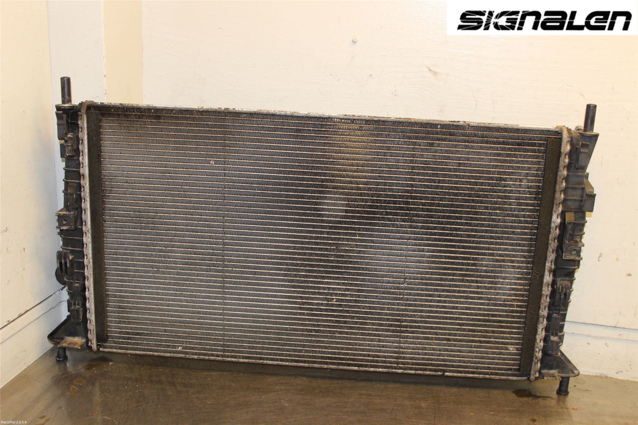 Ford FOCUS     04-07 Kylare Man