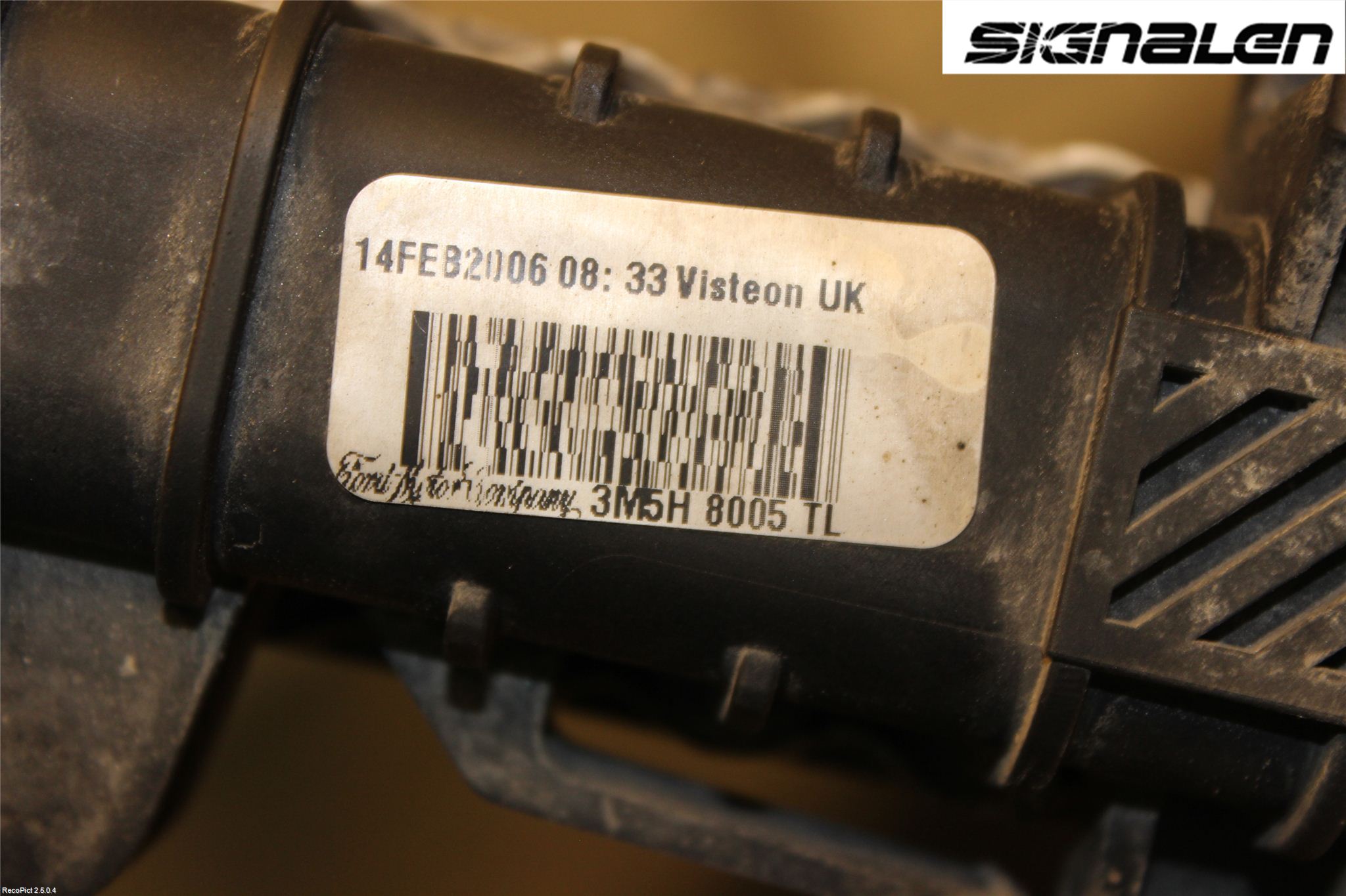 Ford FOCUS     04-07 Kylare Man