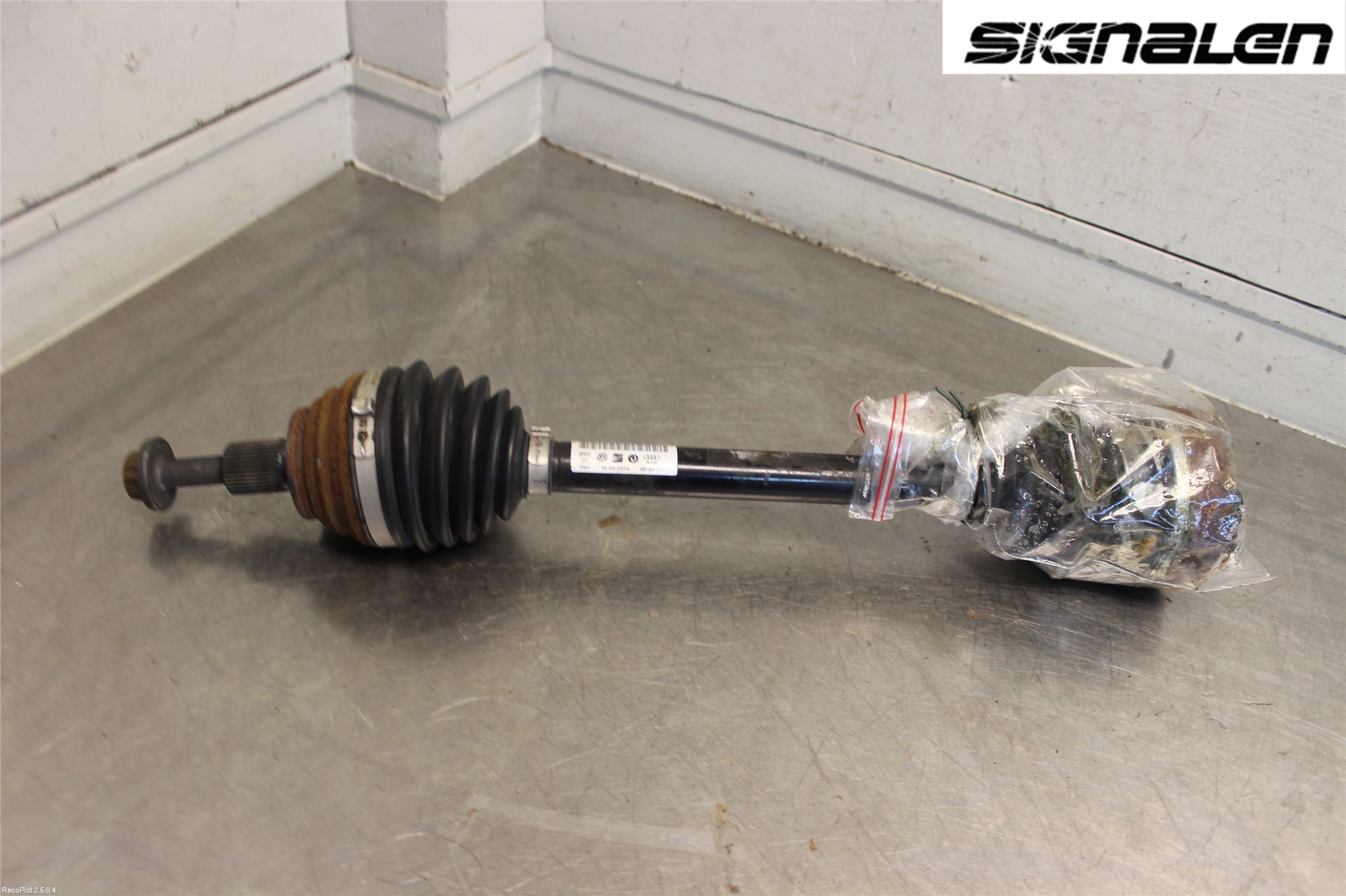Seat LEON 13-20 Drivaxel Fram Vänster
