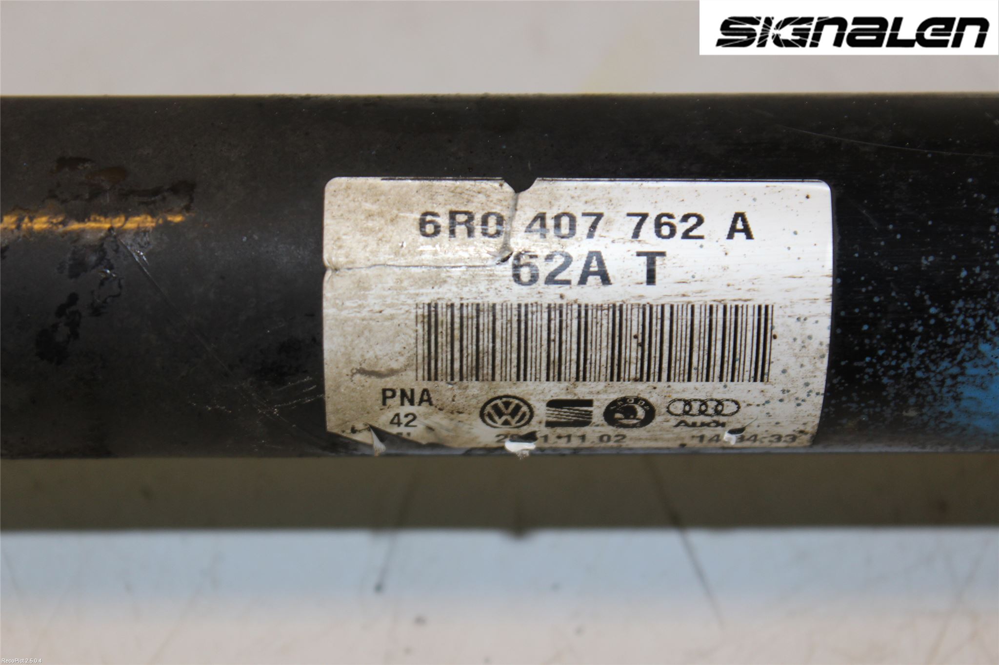 Volkswagen VW POLO 10-17 Drivaxel Fram Höger