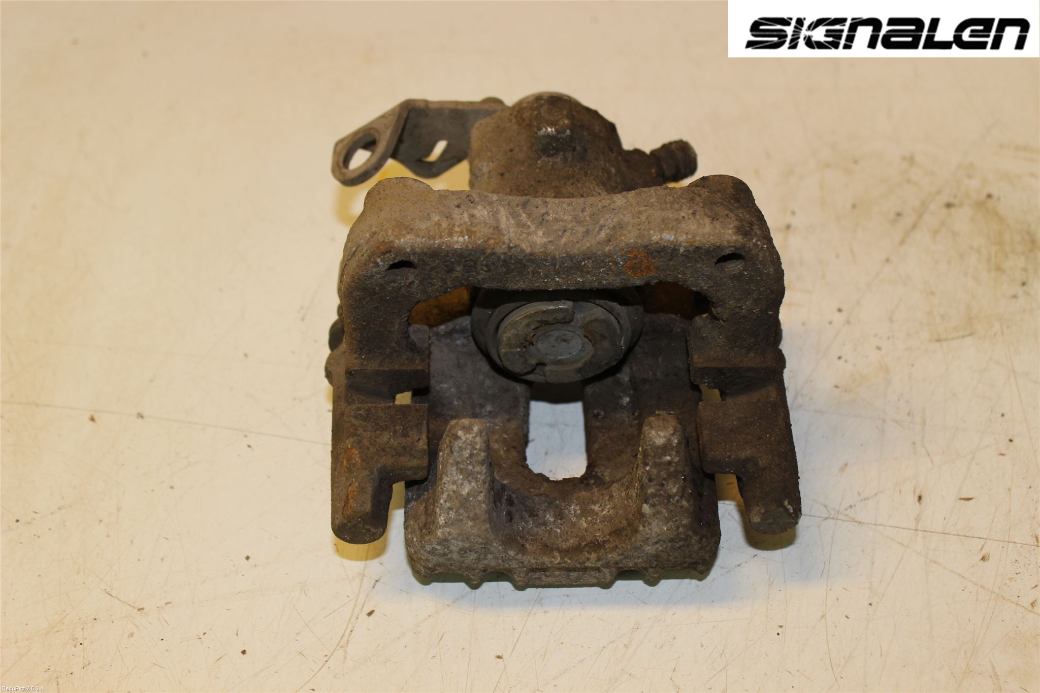 Volkswagen VW POLO 10-17 Bromsok Bak Vänster