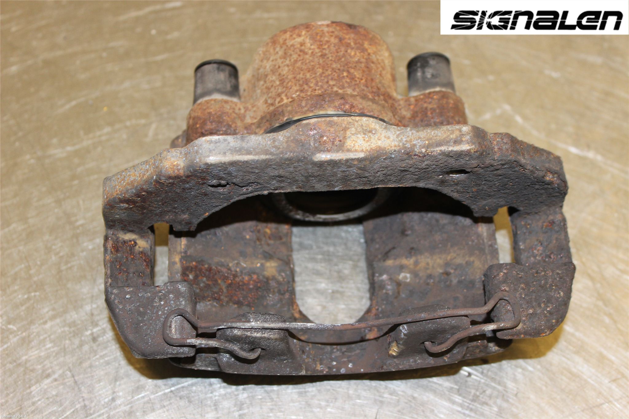 Ford FIESTA     06-08 Bromsok Fram Vänster