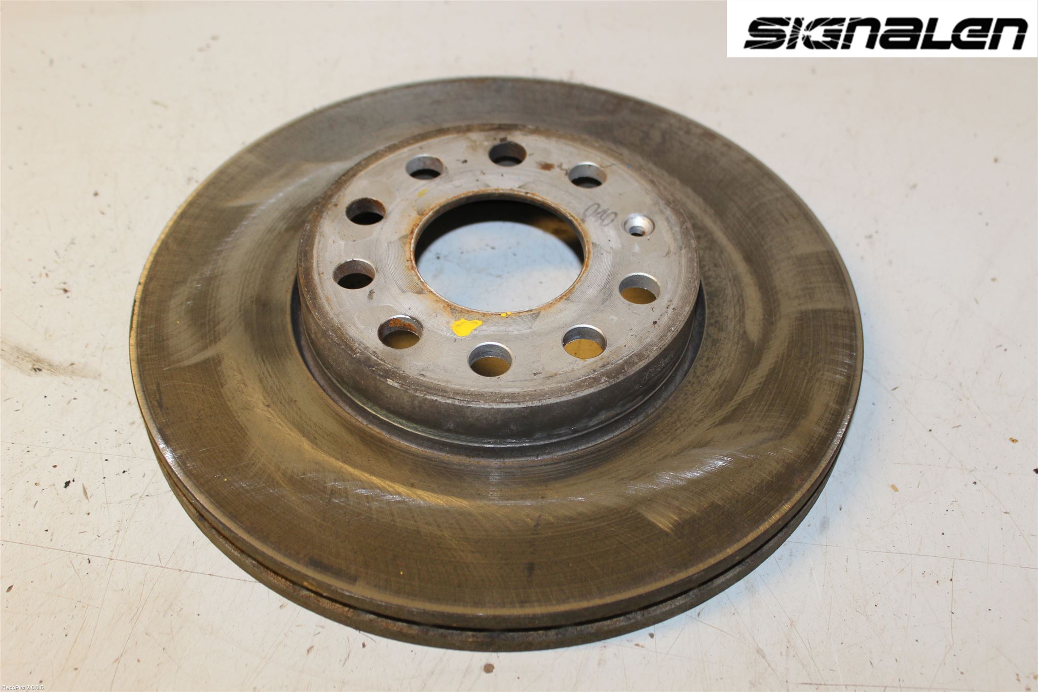 Volkswagen VW GOLF PLUS/CROSS GOLF 04-14 Bromsskiva Fram