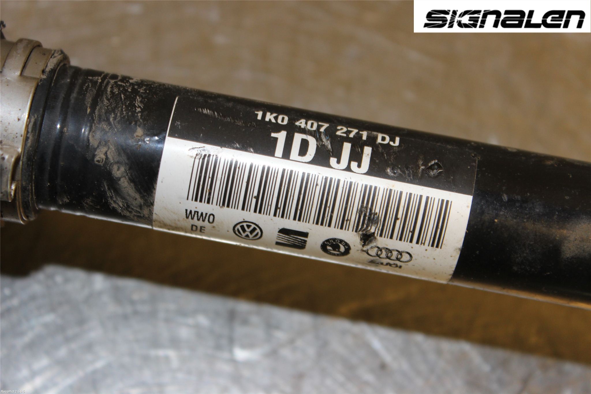 Volkswagen VW GOLF VI 09-13 Drivaxel Fram Vänster