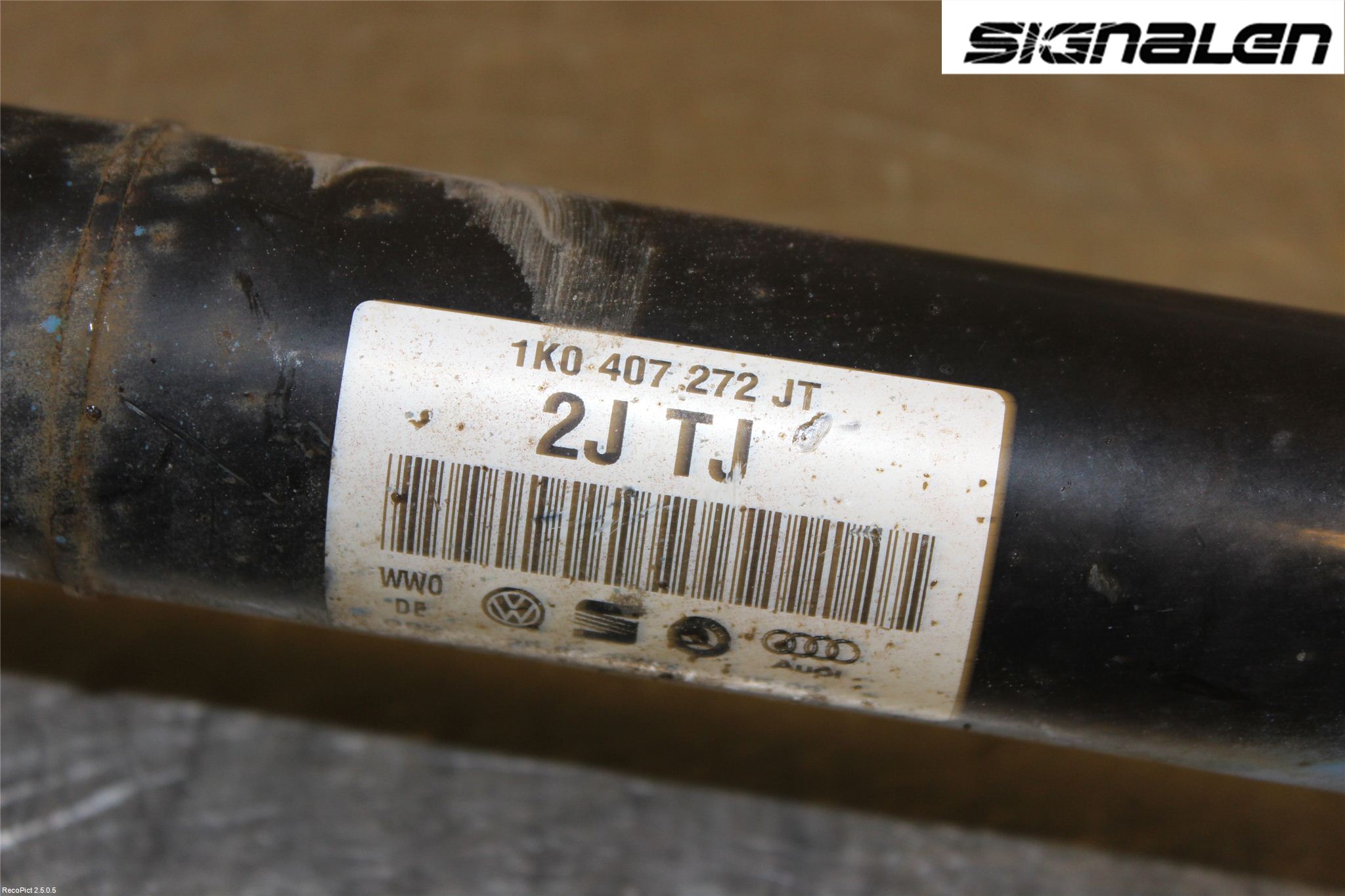 Volkswagen VW GOLF VI 09-13 Drivaxel Fram Höger
