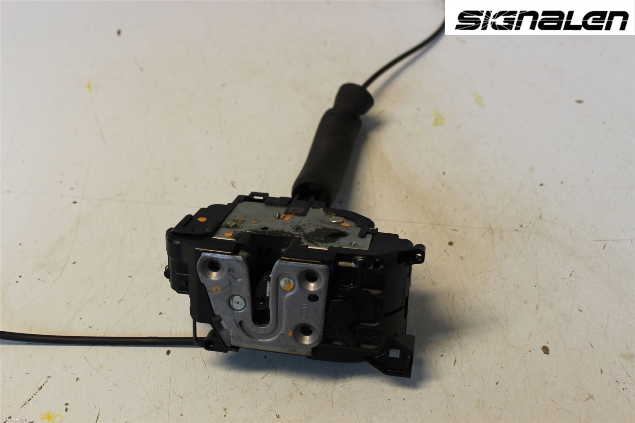 Renault MEGANE III 09-15 Låskista-Dörrlås