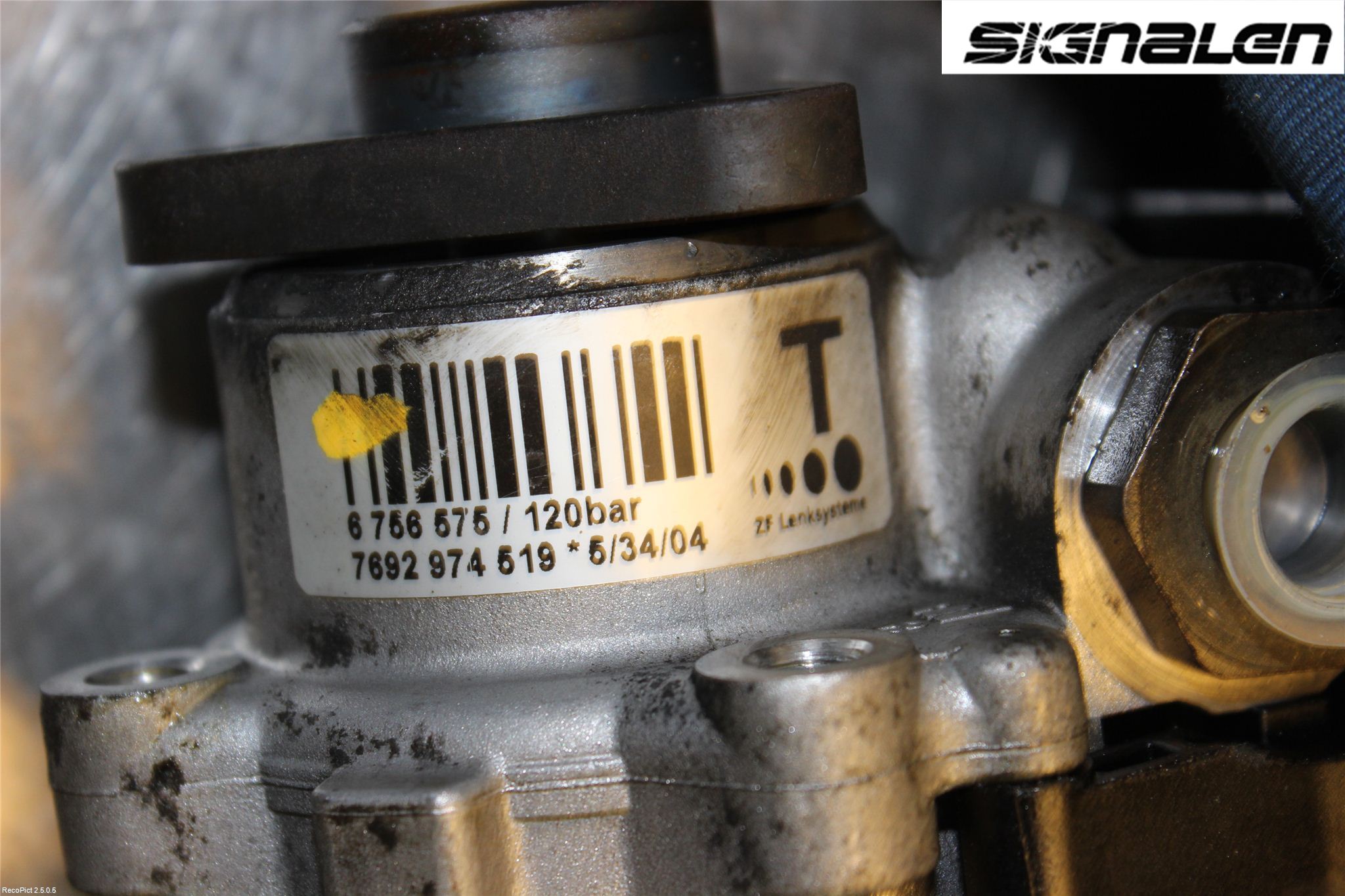 BMW 3 E46      98-05 Styrservopump