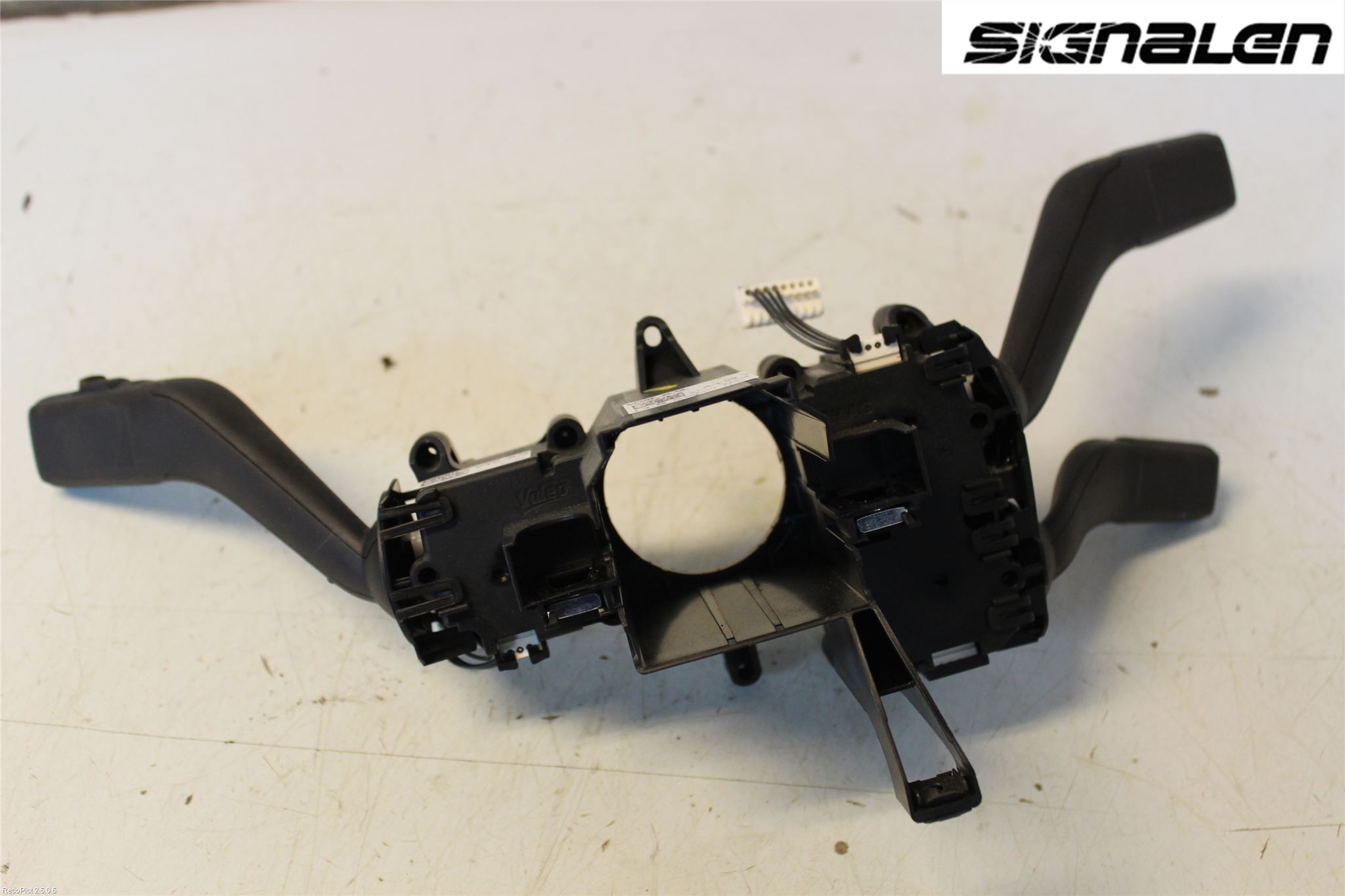 Volkswagen VW PASSAT 11-14 Spakcentral