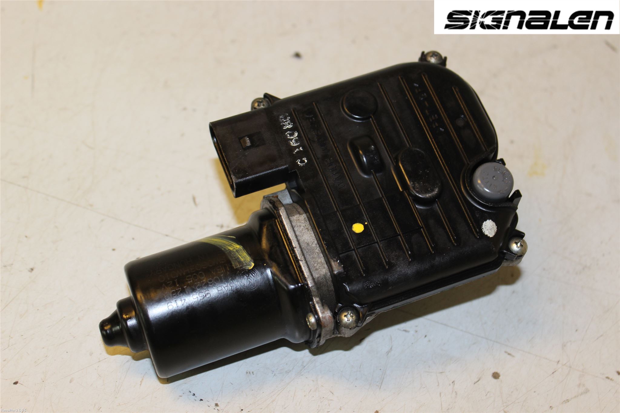 Volkswagen VW PASSAT 11-14 Torkarmotor Vindruta