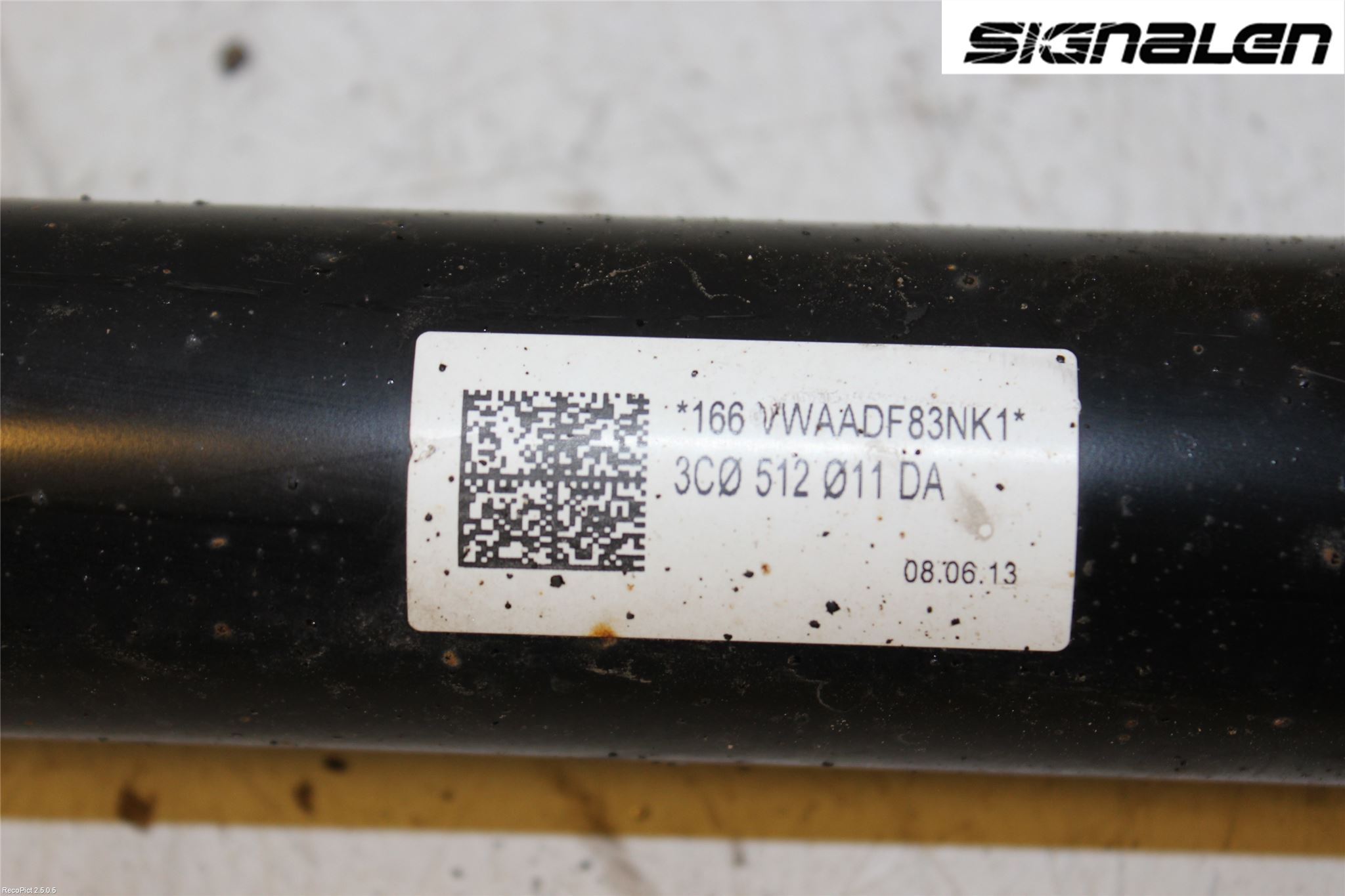 Volkswagen VW PASSAT 11-14 Stötdämpare Bak