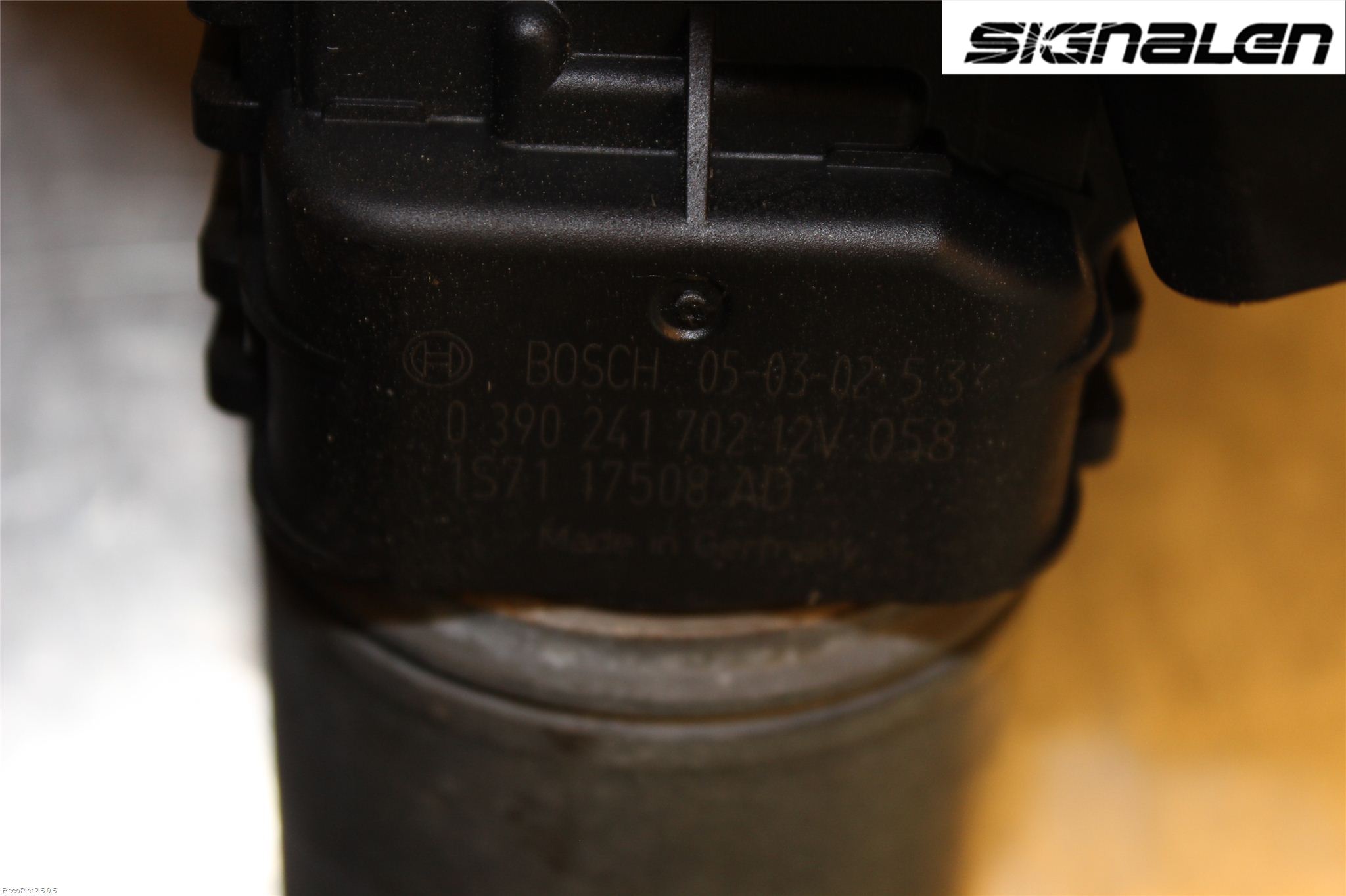 Ford MONDEO     01-06 Torkarmotor Vindruta